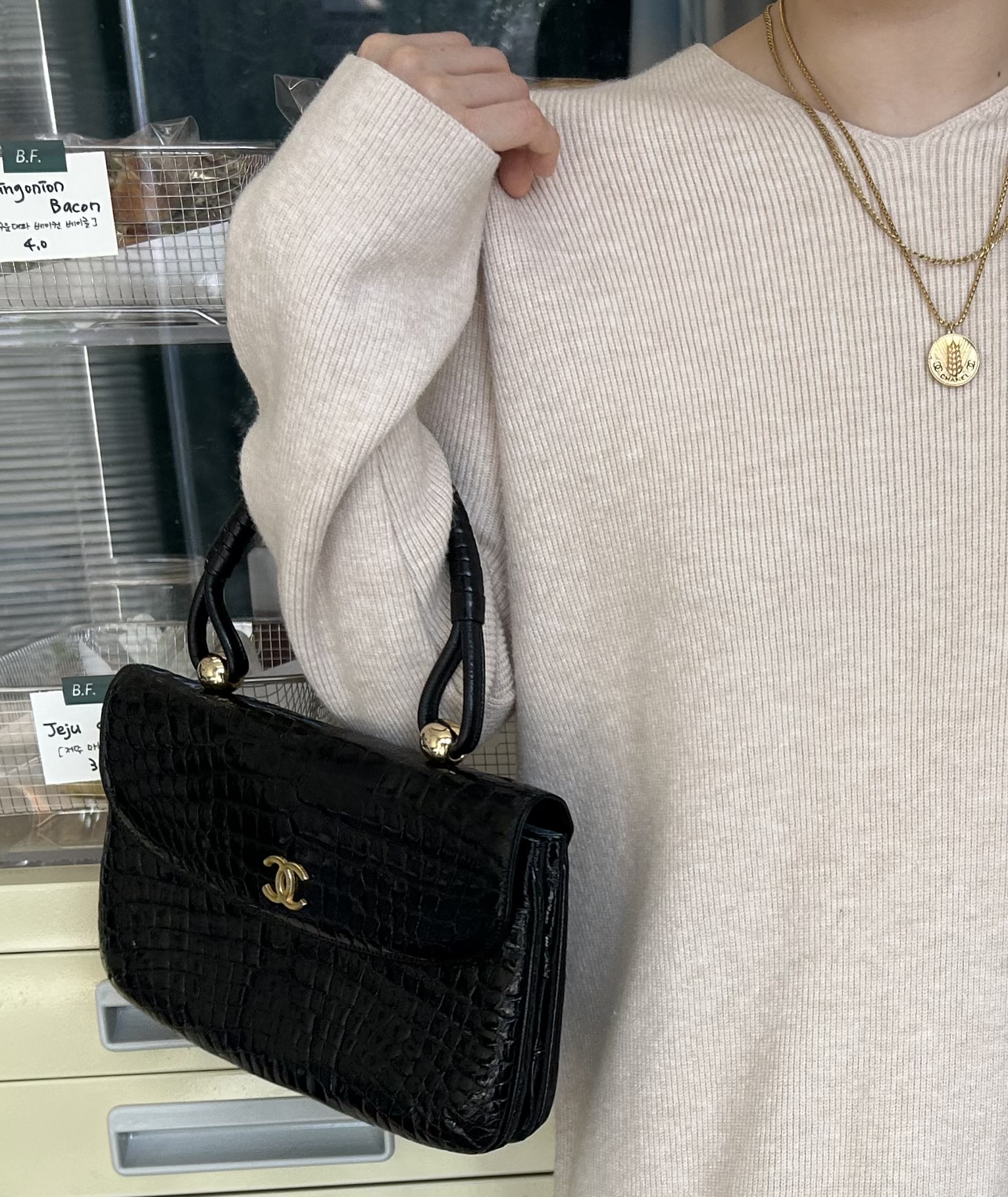 GENUINE vintage crocodile bag X CHANEL hanger CC objet no.47