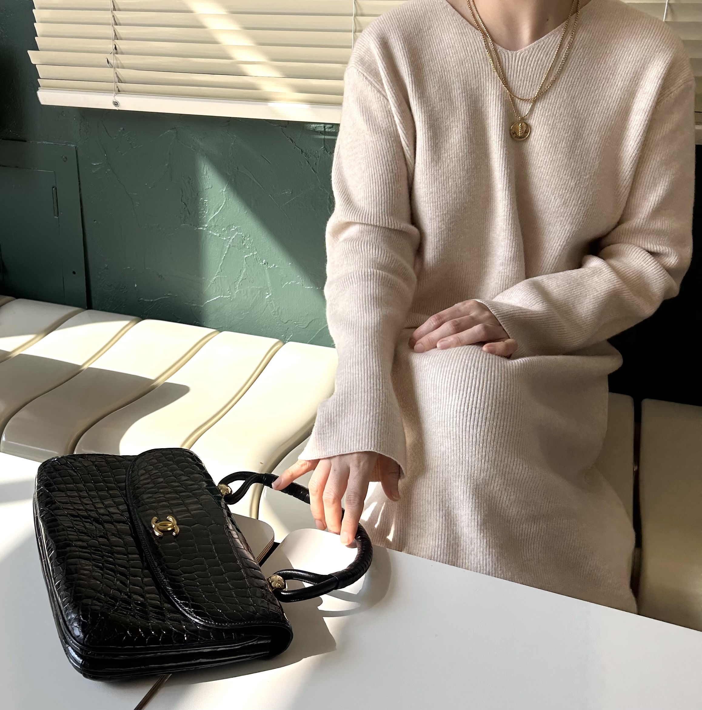GENUINE vintage crocodile bag X CHANEL hanger CC objet no.47