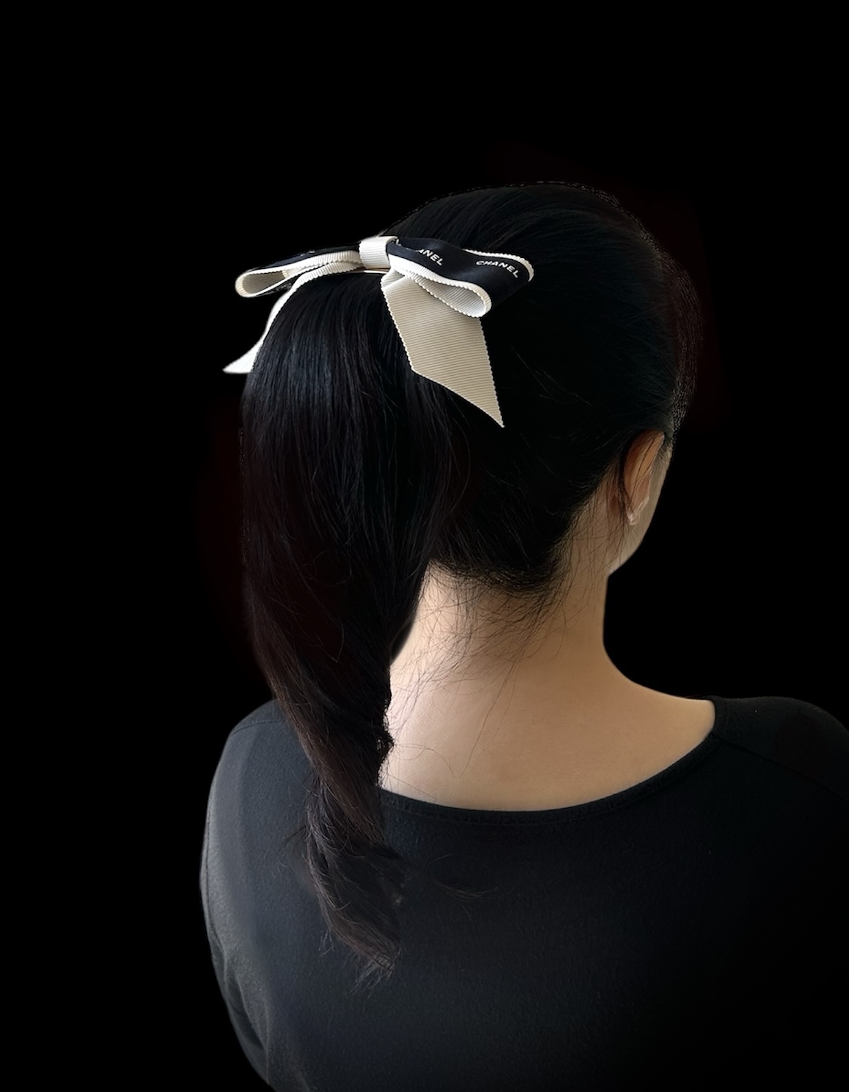 CHANEL cream & black hair barrette no.90
