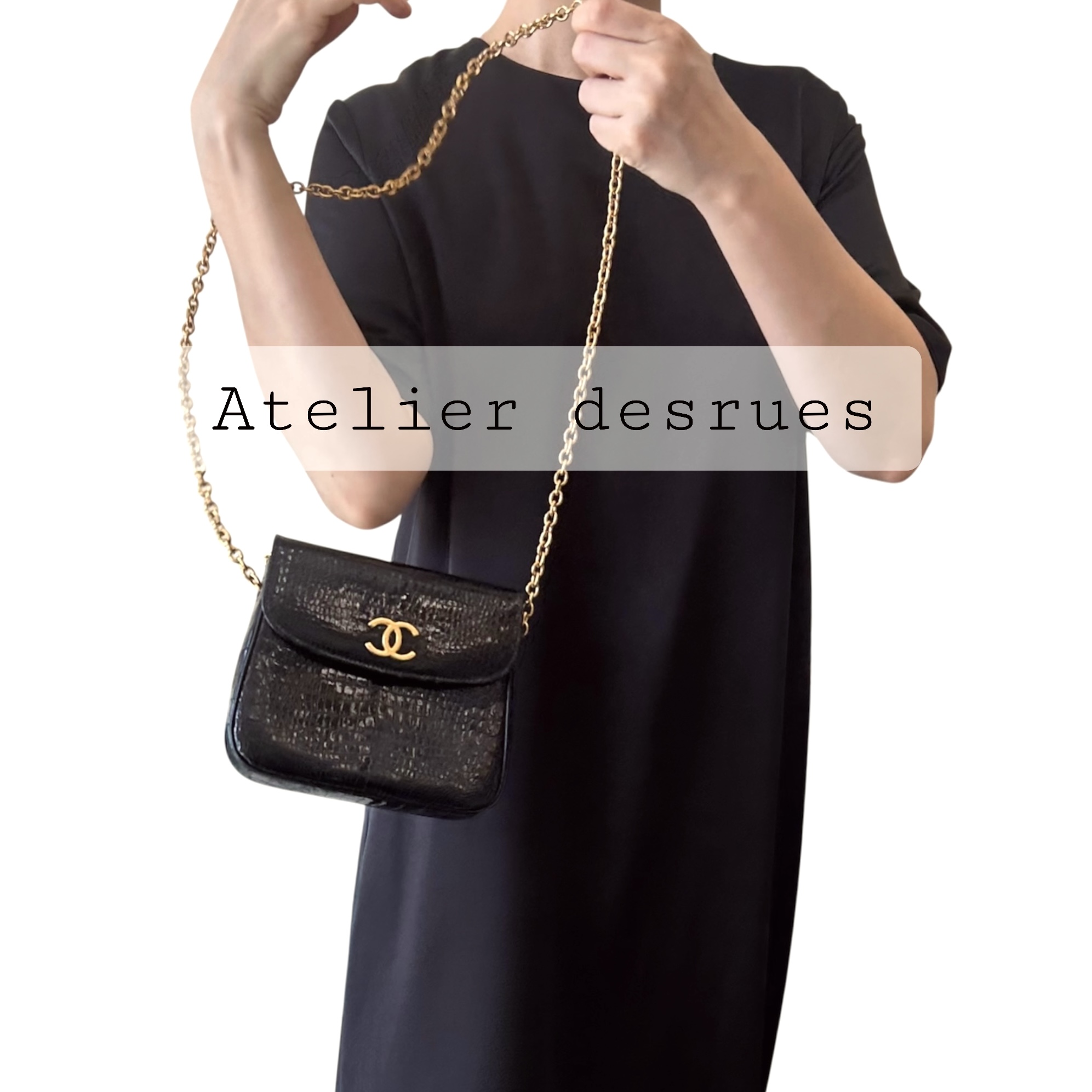 GENUINE vintage crocodile bag X CHANEL hanger CC objet no.49