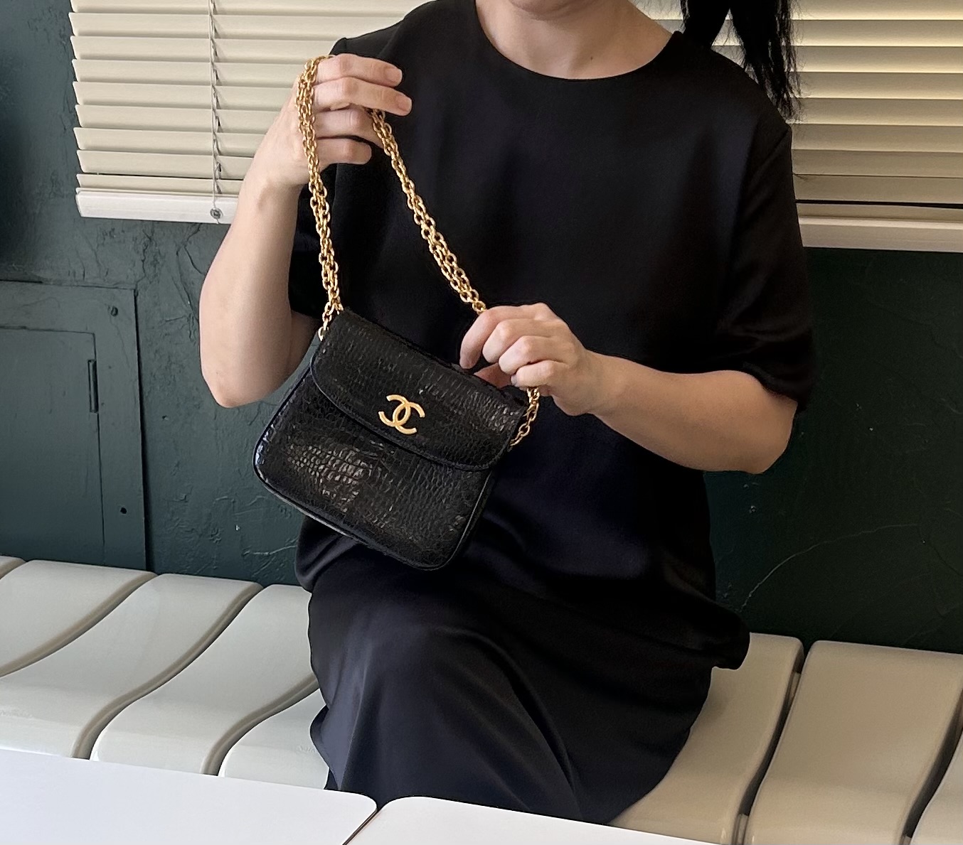 GENUINE vintage crocodile bag X CHANEL hanger CC objet no.49