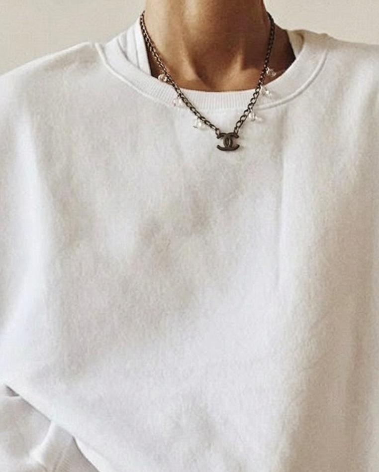 CHANEL antique CC crystal necklace