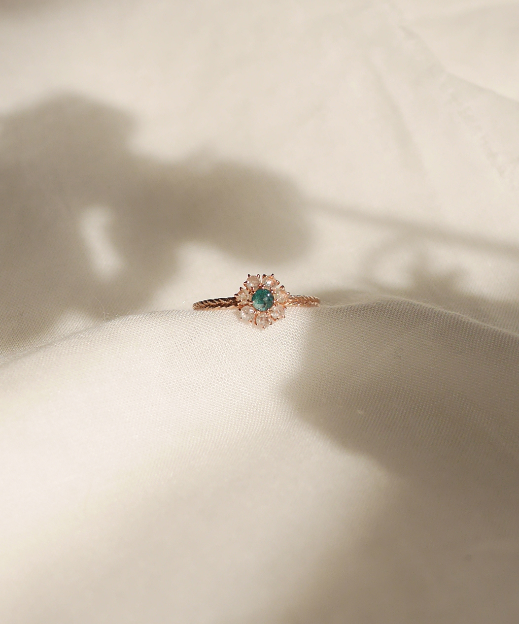 blue flower herringbone ring