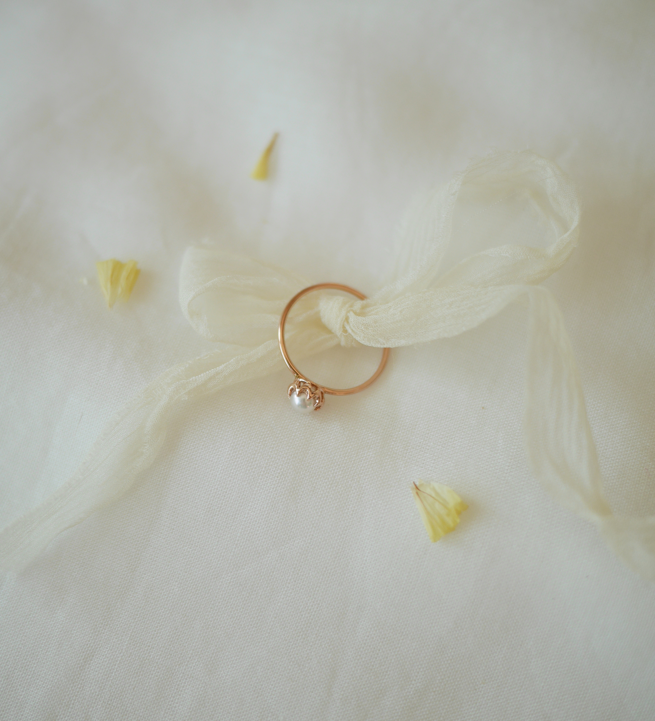 pearl crown ring