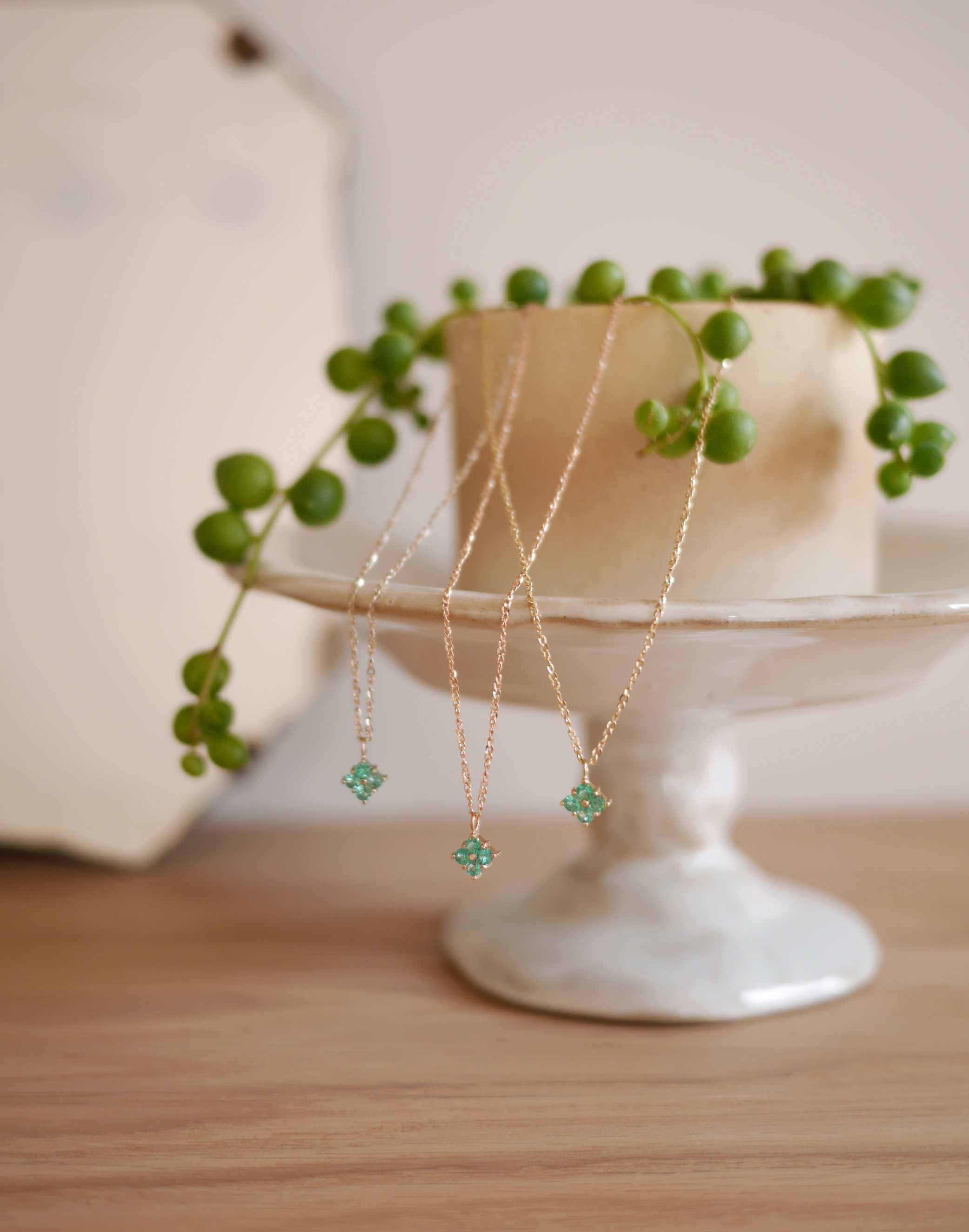 emerald clover necklace