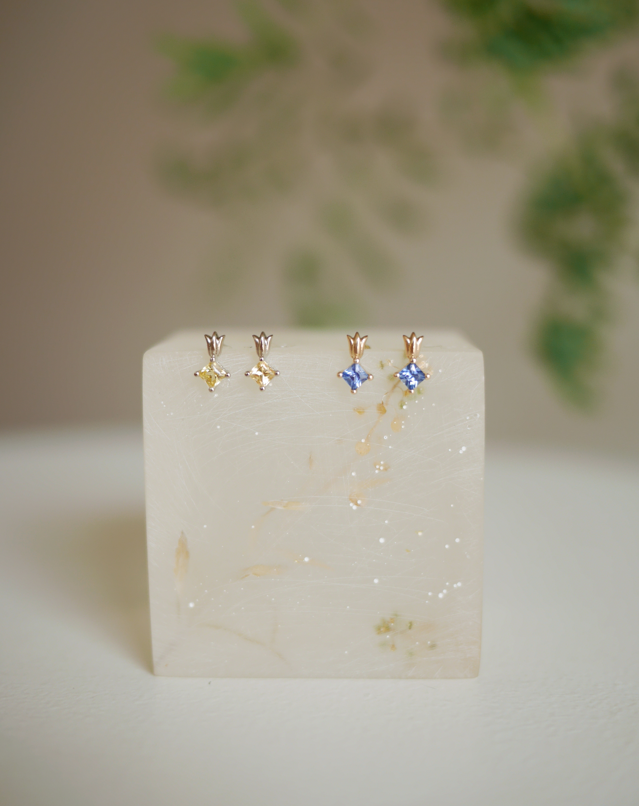 tulip studs with square sapphire