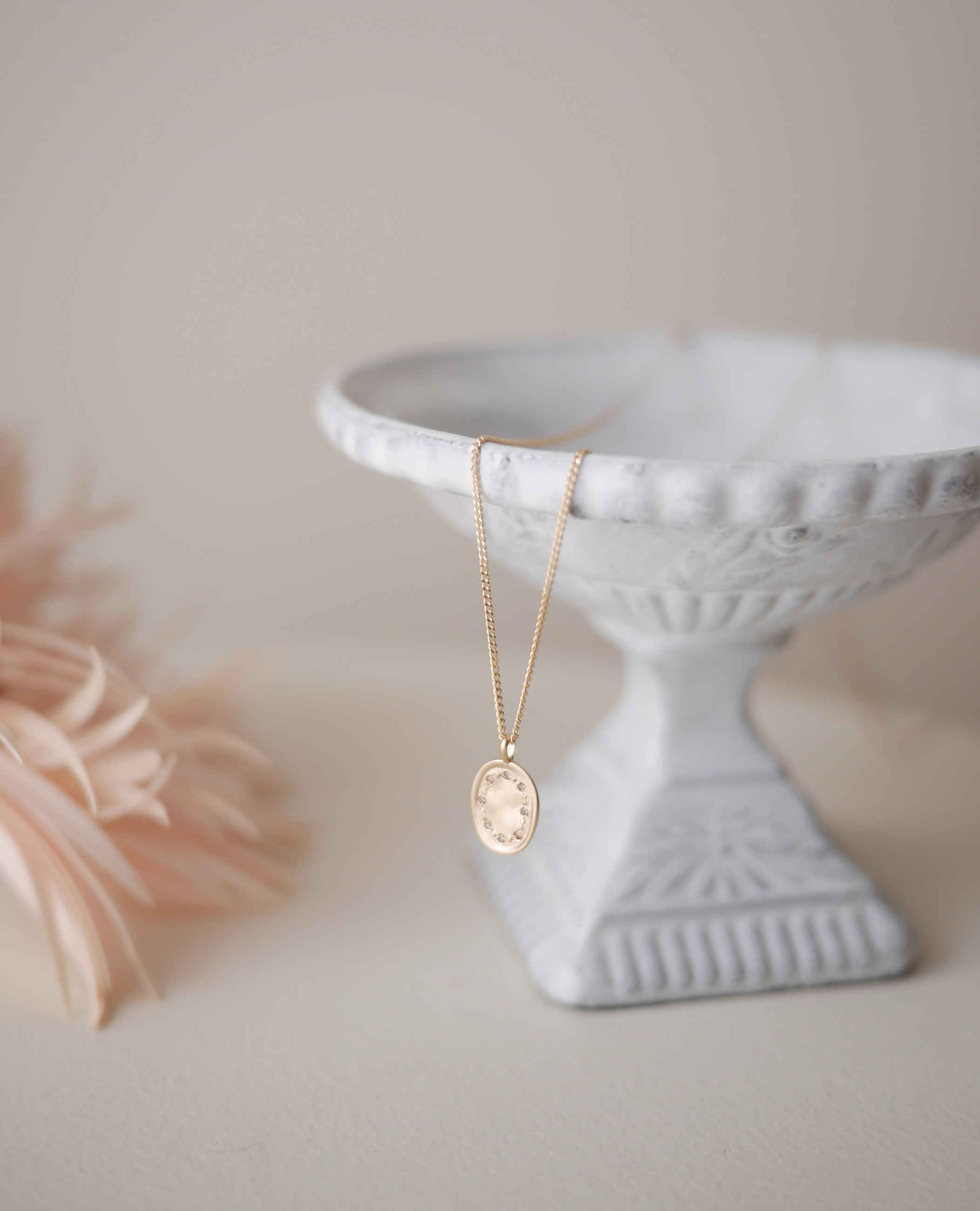 petal necklace