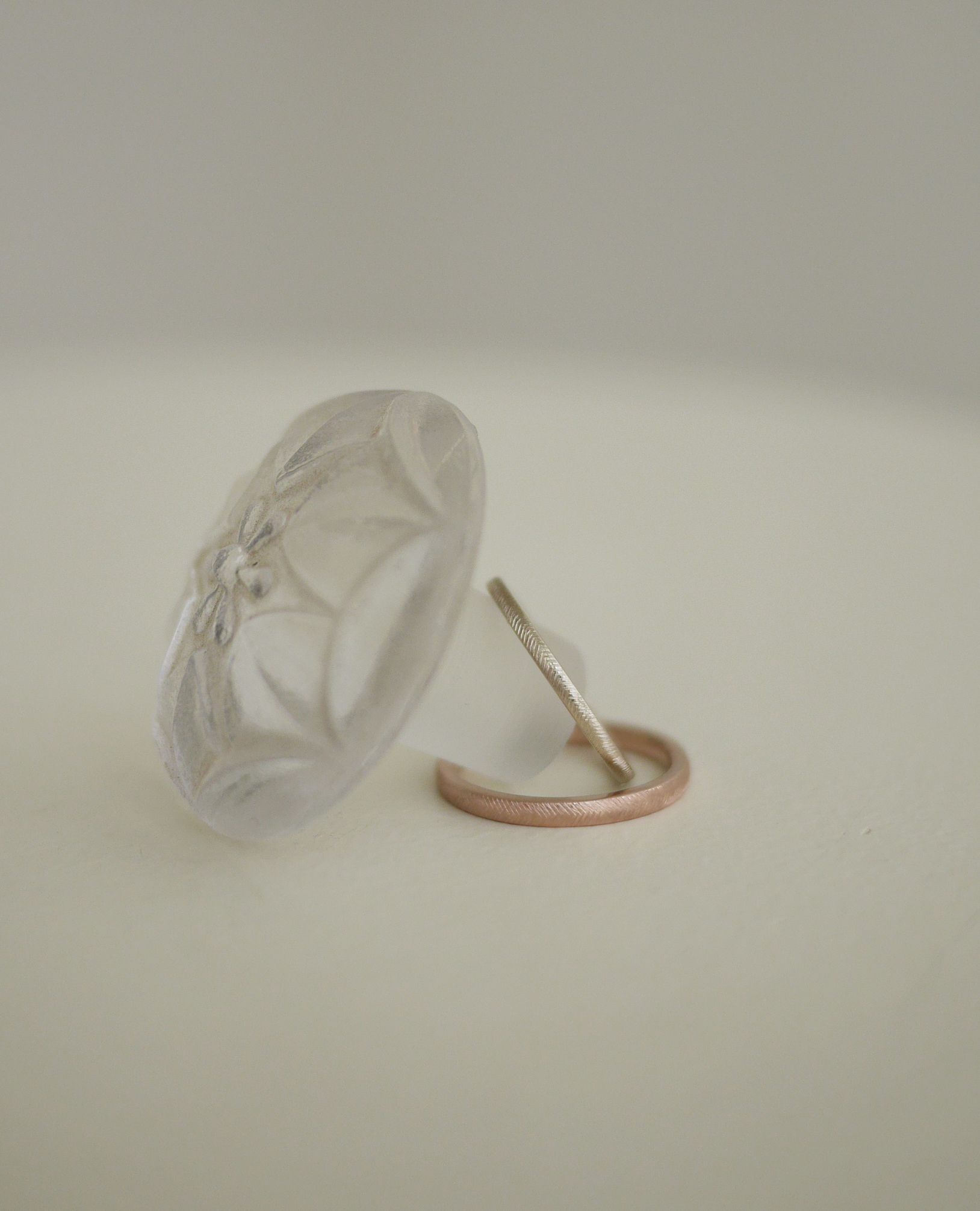 lys ring