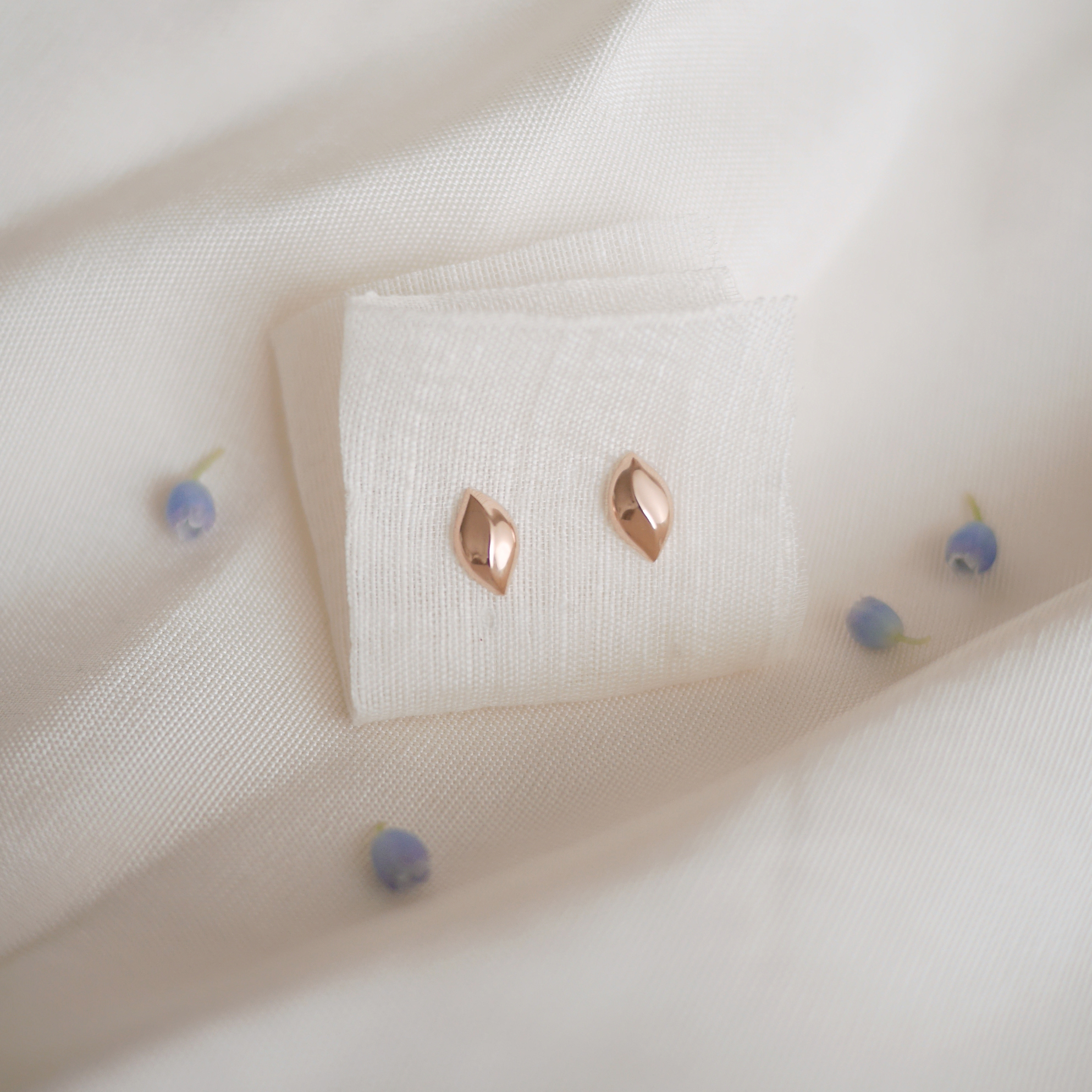 magnolia earrings