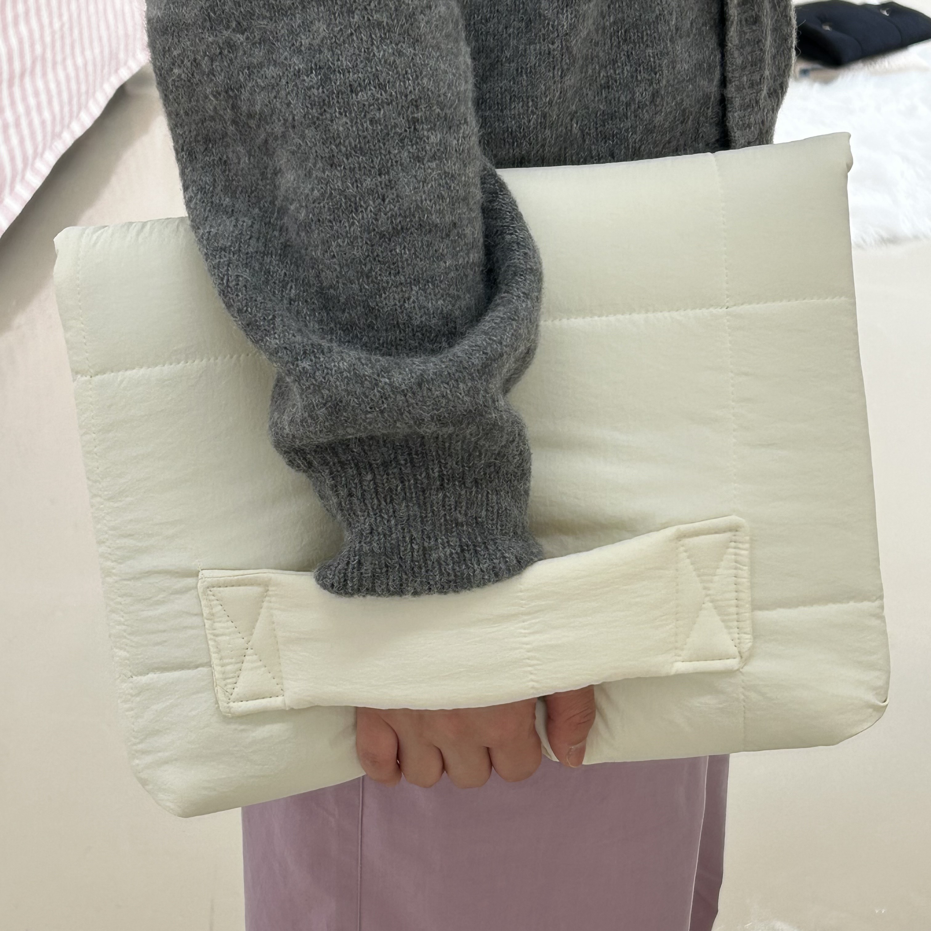 [공식몰 한정] 노트북 파우치 _ 마쉬멜로우 블랙 (13인치)