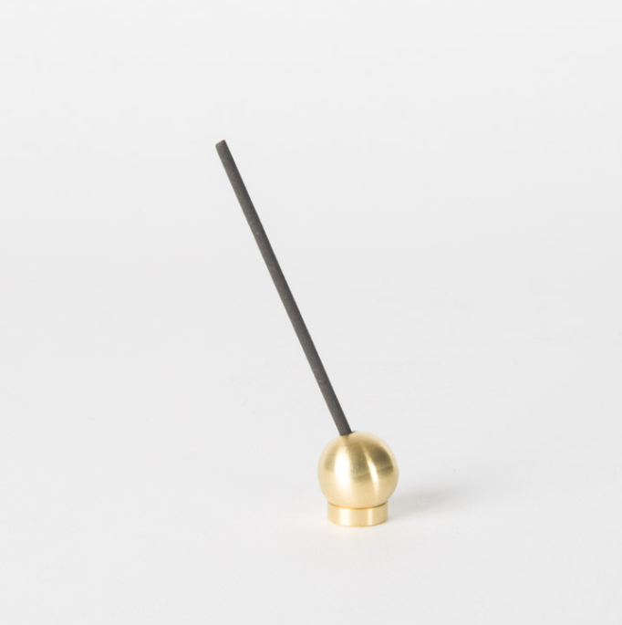 스미타니 볼 인센스 홀더 - 골드 Sumitani Ball Incense Holder - Gold