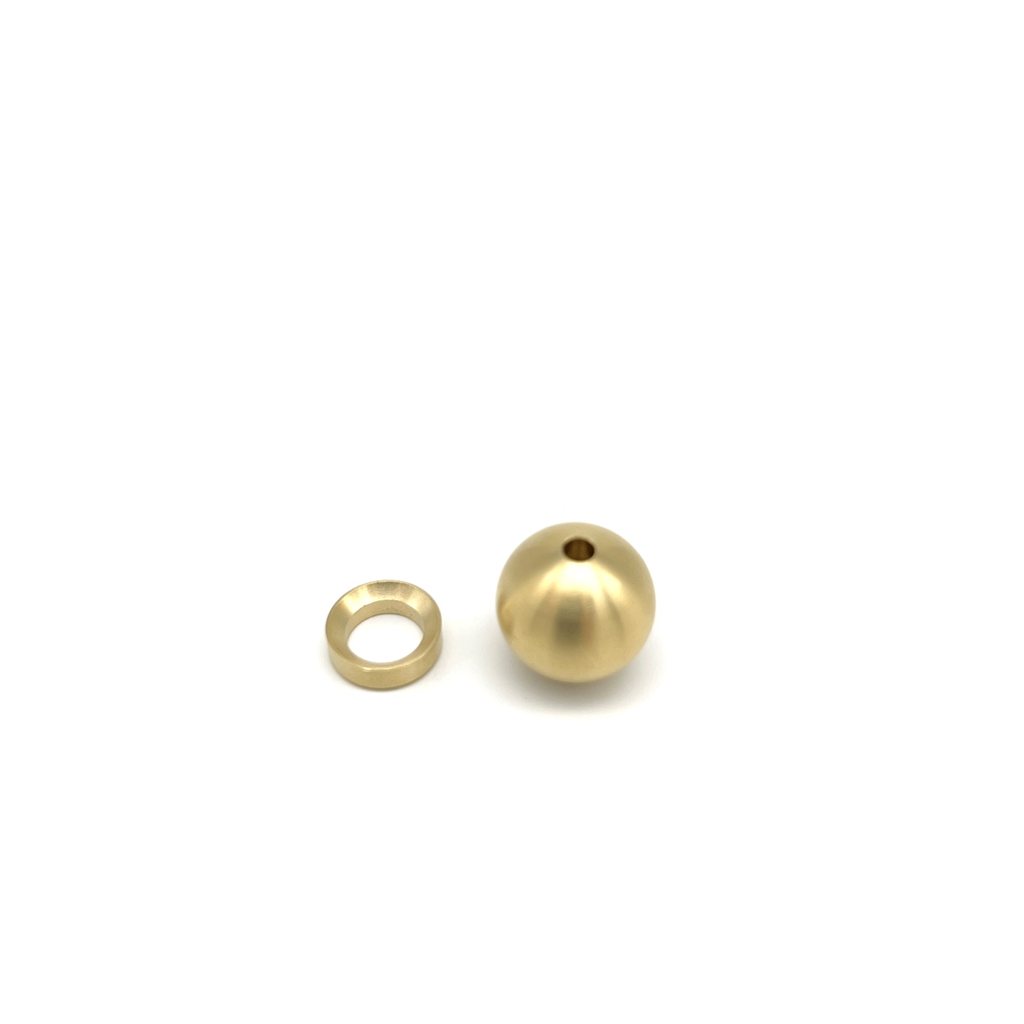 스미타니 볼 인센스 홀더 - 골드 Sumitani Ball Incense Holder - Gold
