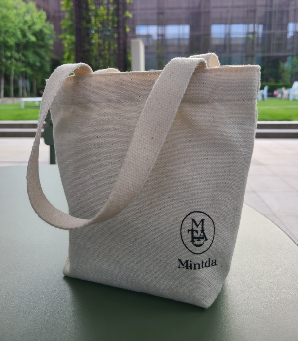 민트다 캔버스 토트백 Mintda Canvas Tote Bag