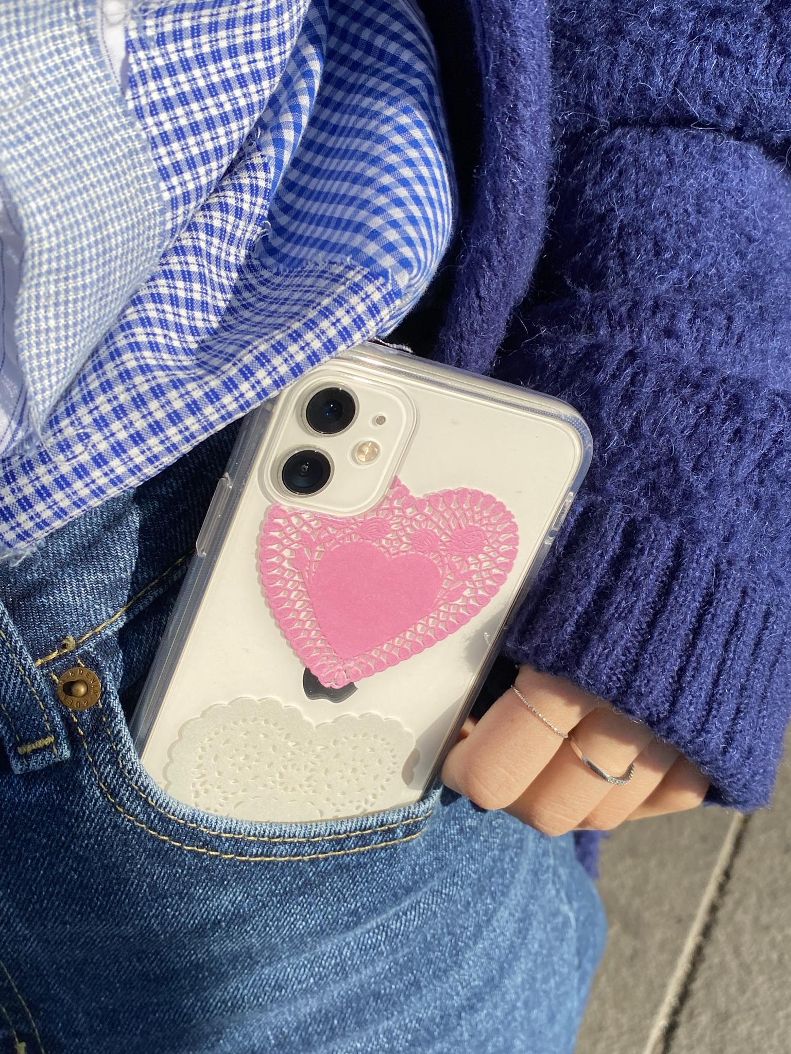 pink & white doily gel hard case