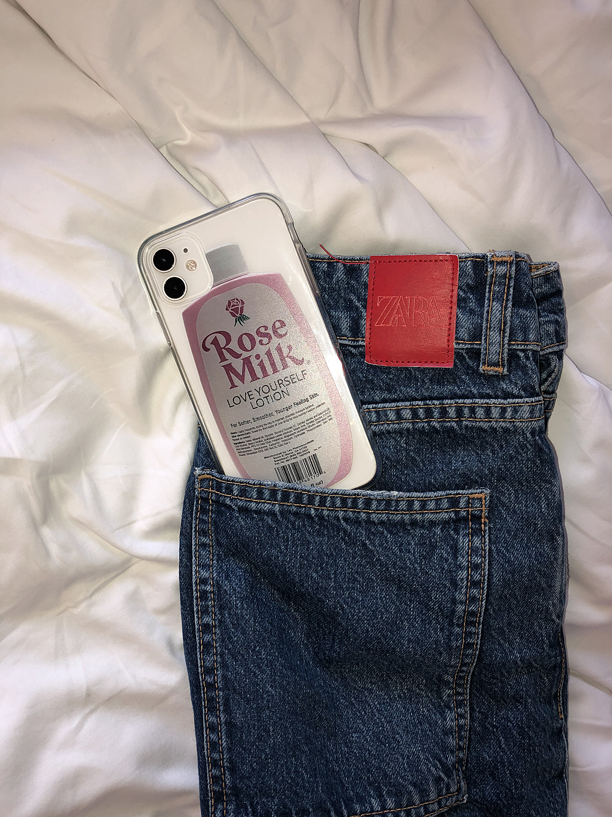 Rose milk lotion case