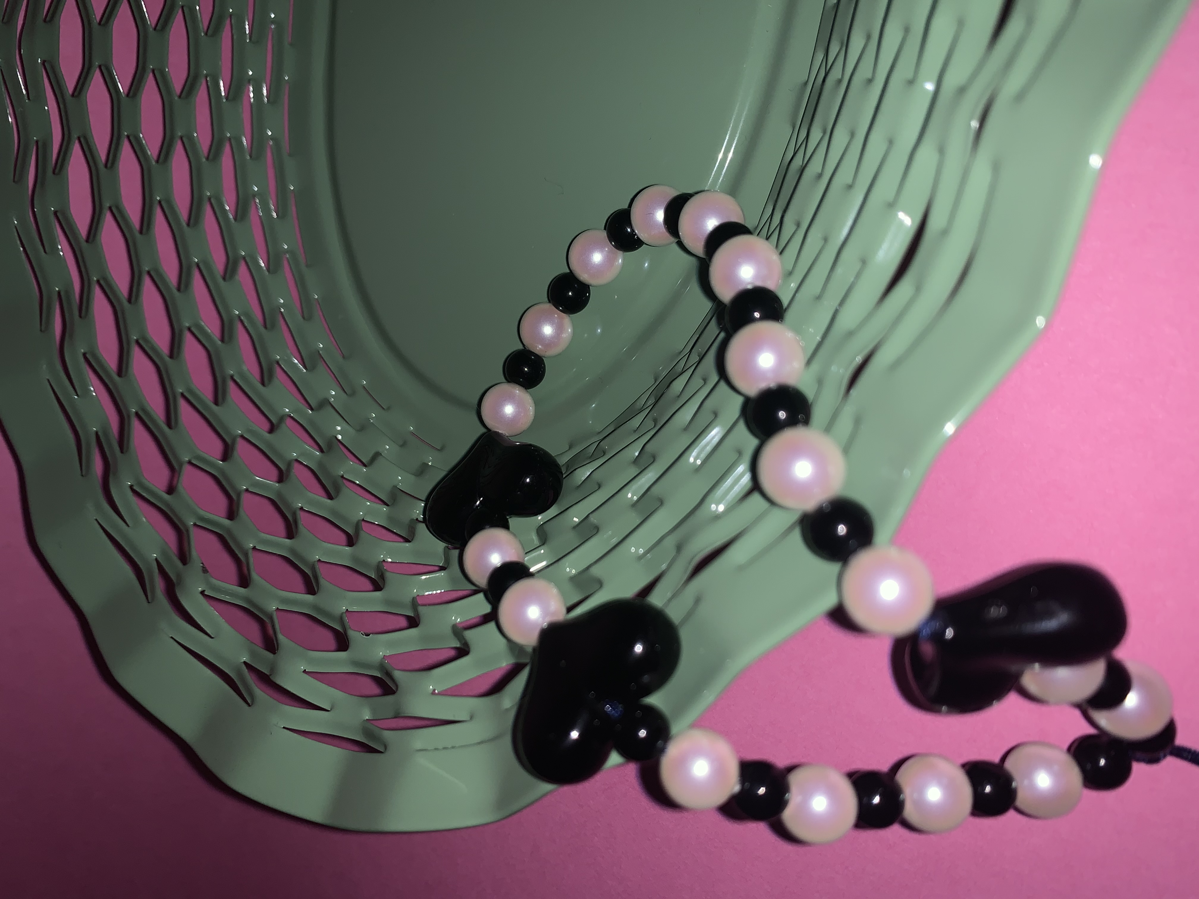 black heart strap