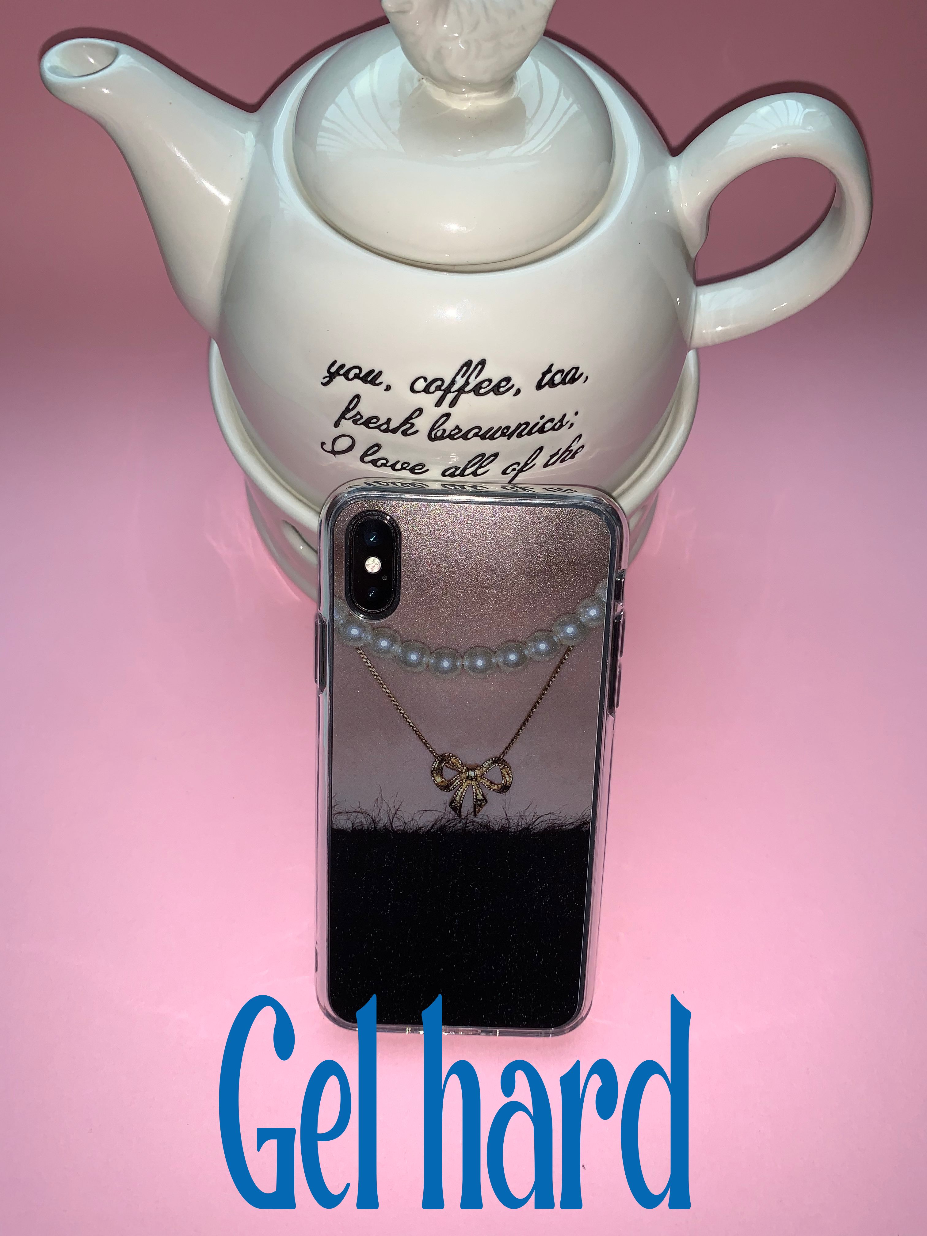 Her necklace case