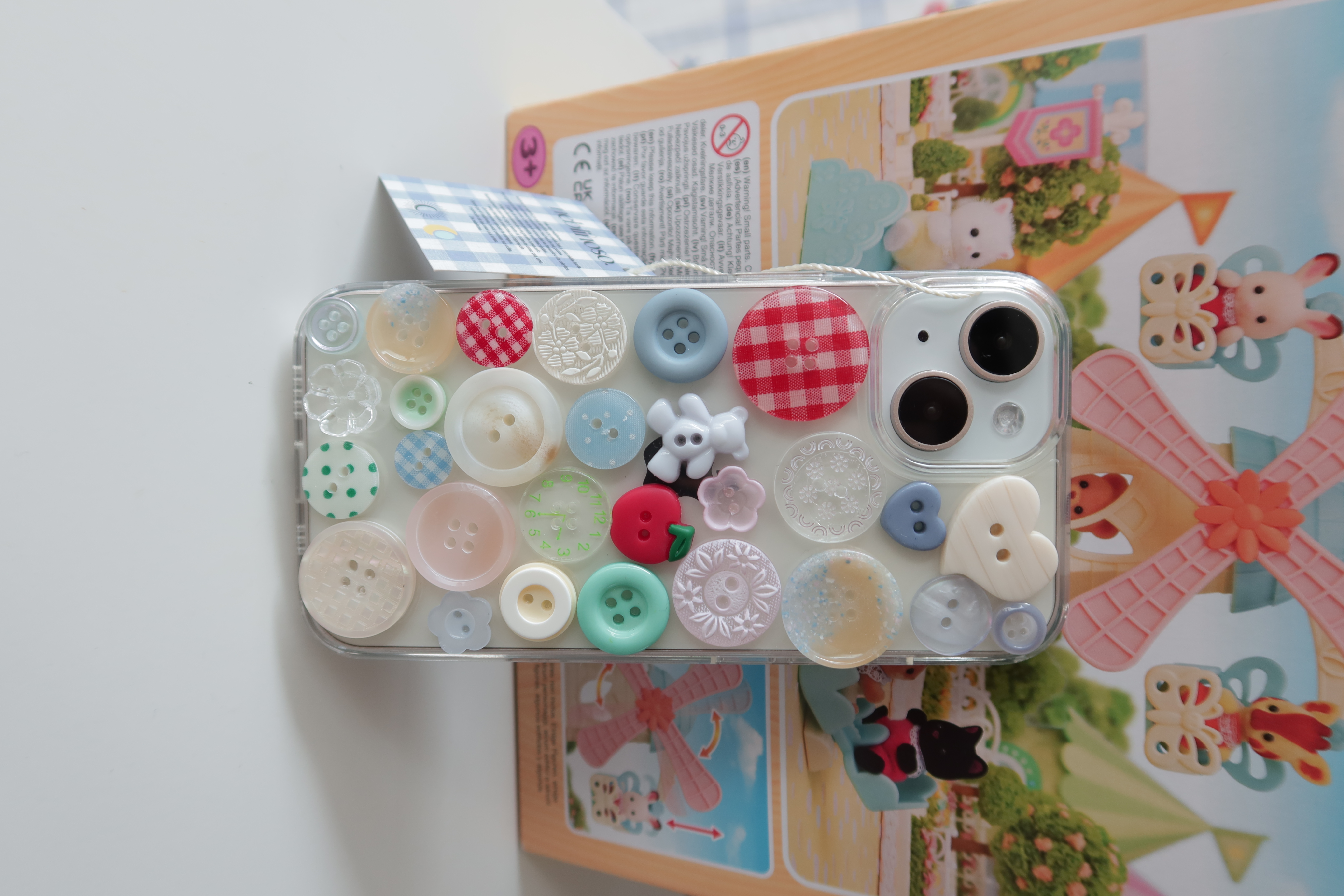Flower shower Button case