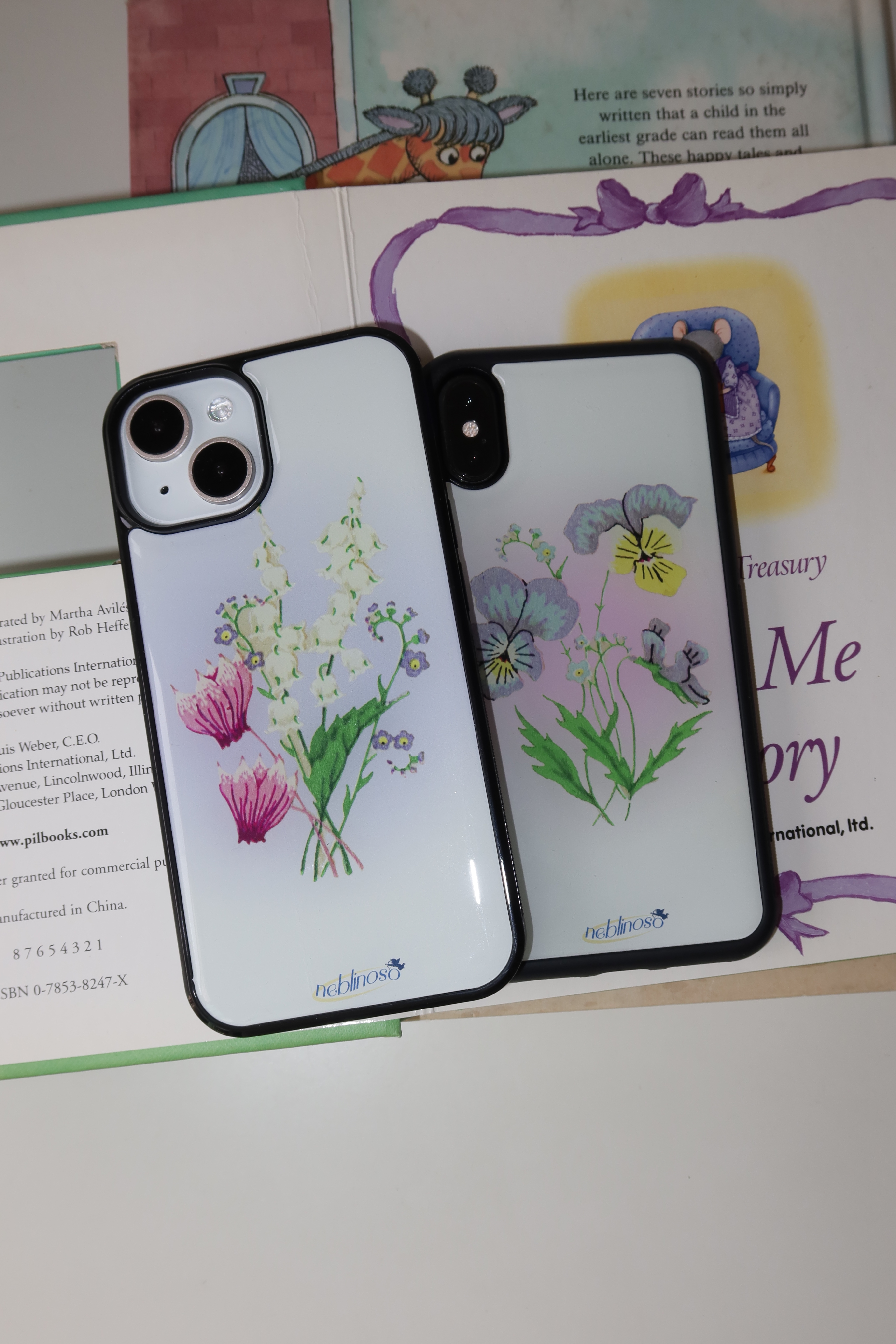 Pansy epoxy case