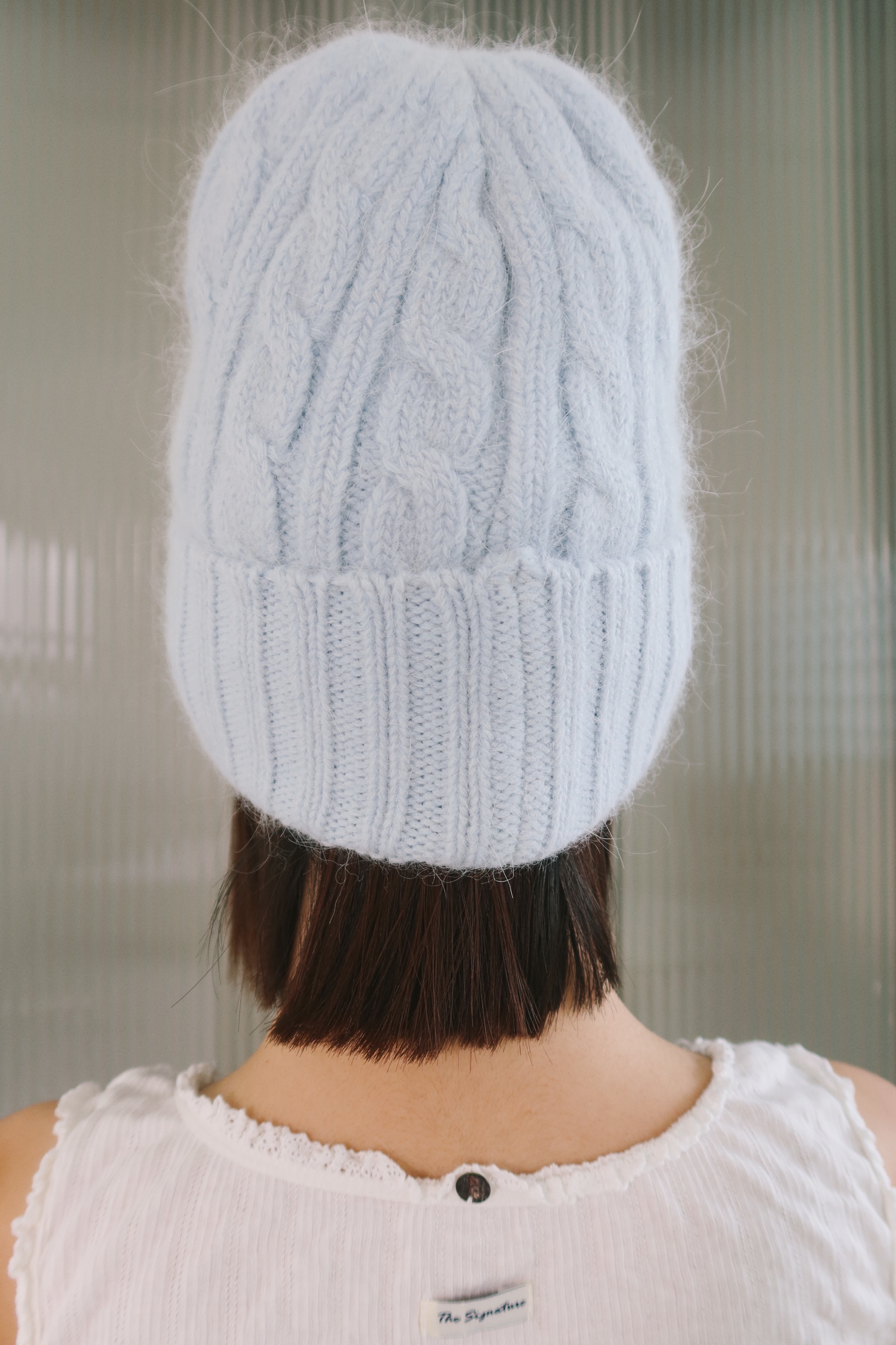 Angel twist angora beanie [sora]