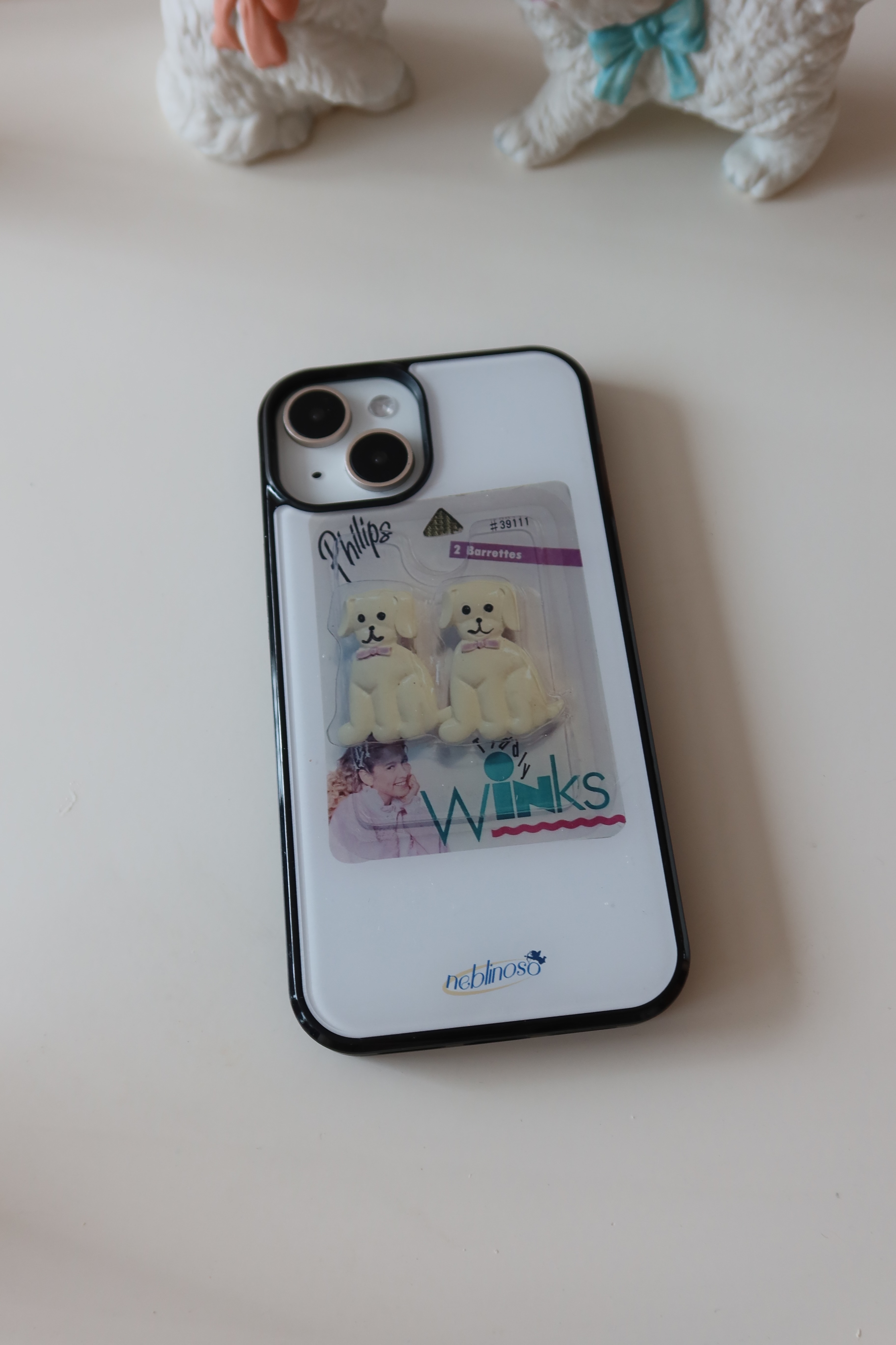 Beige dog glass bumper case