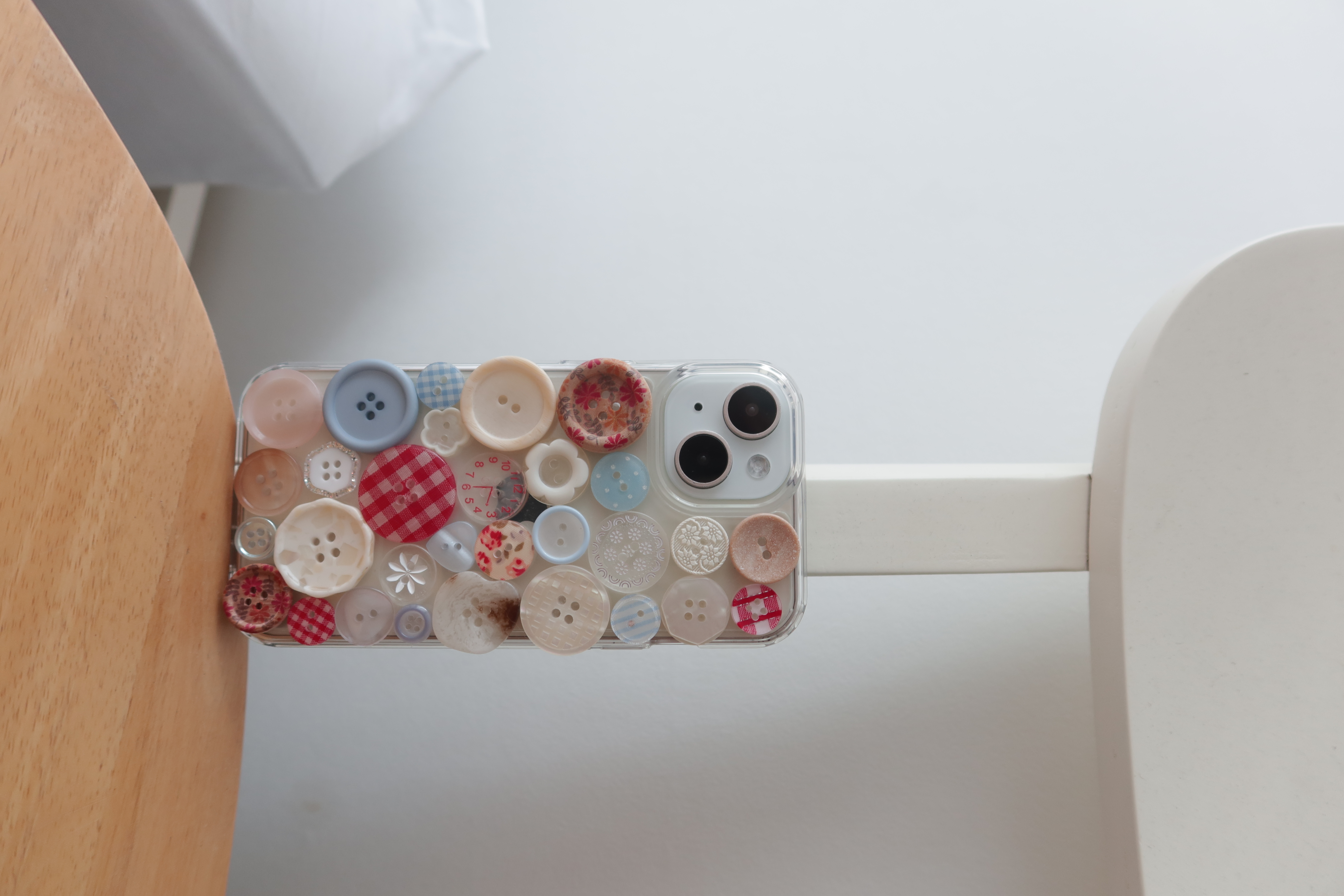 Red waltz button case