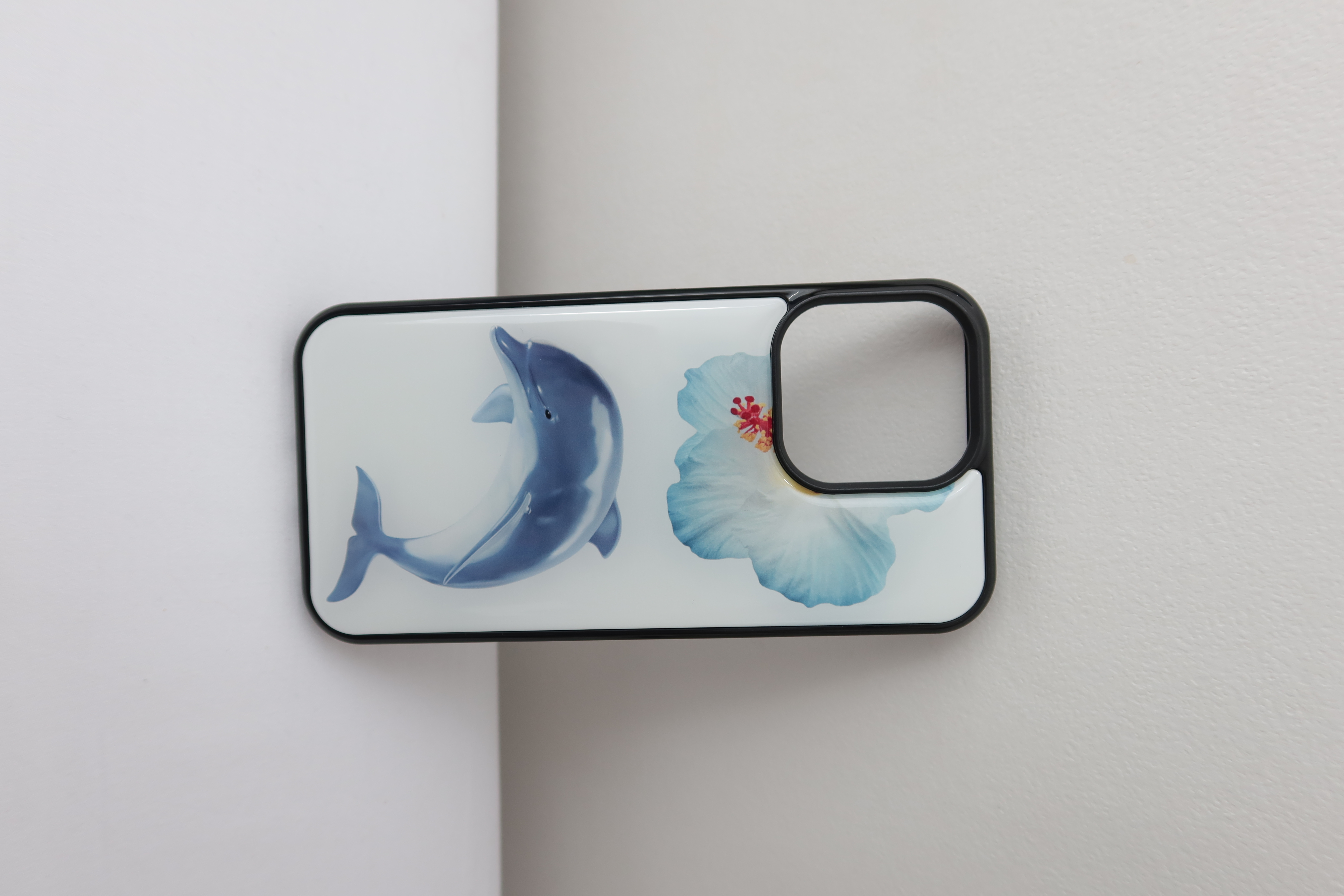 Flower dolphin epoxy case