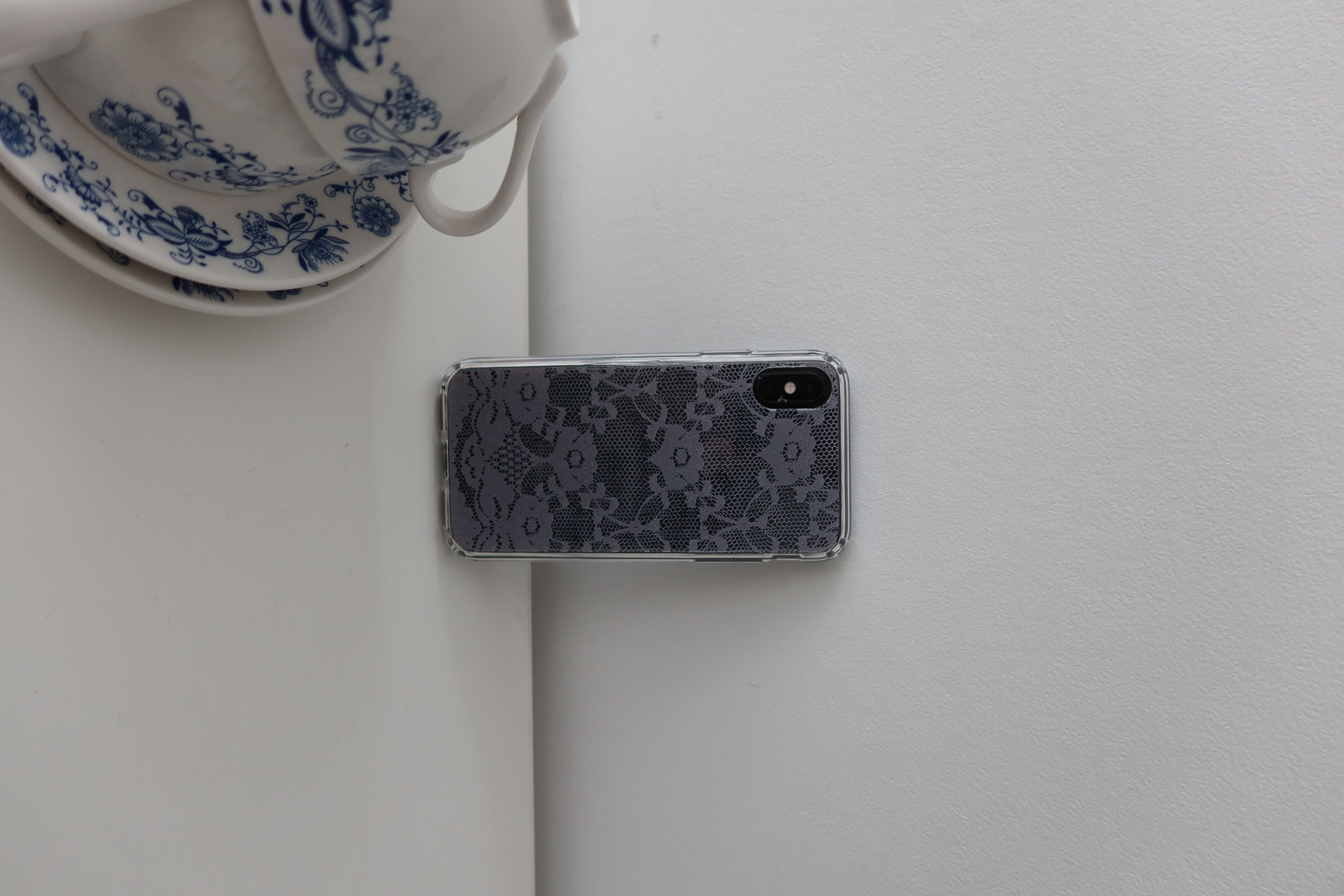 Love with lace gel hard case [Dark ver.]