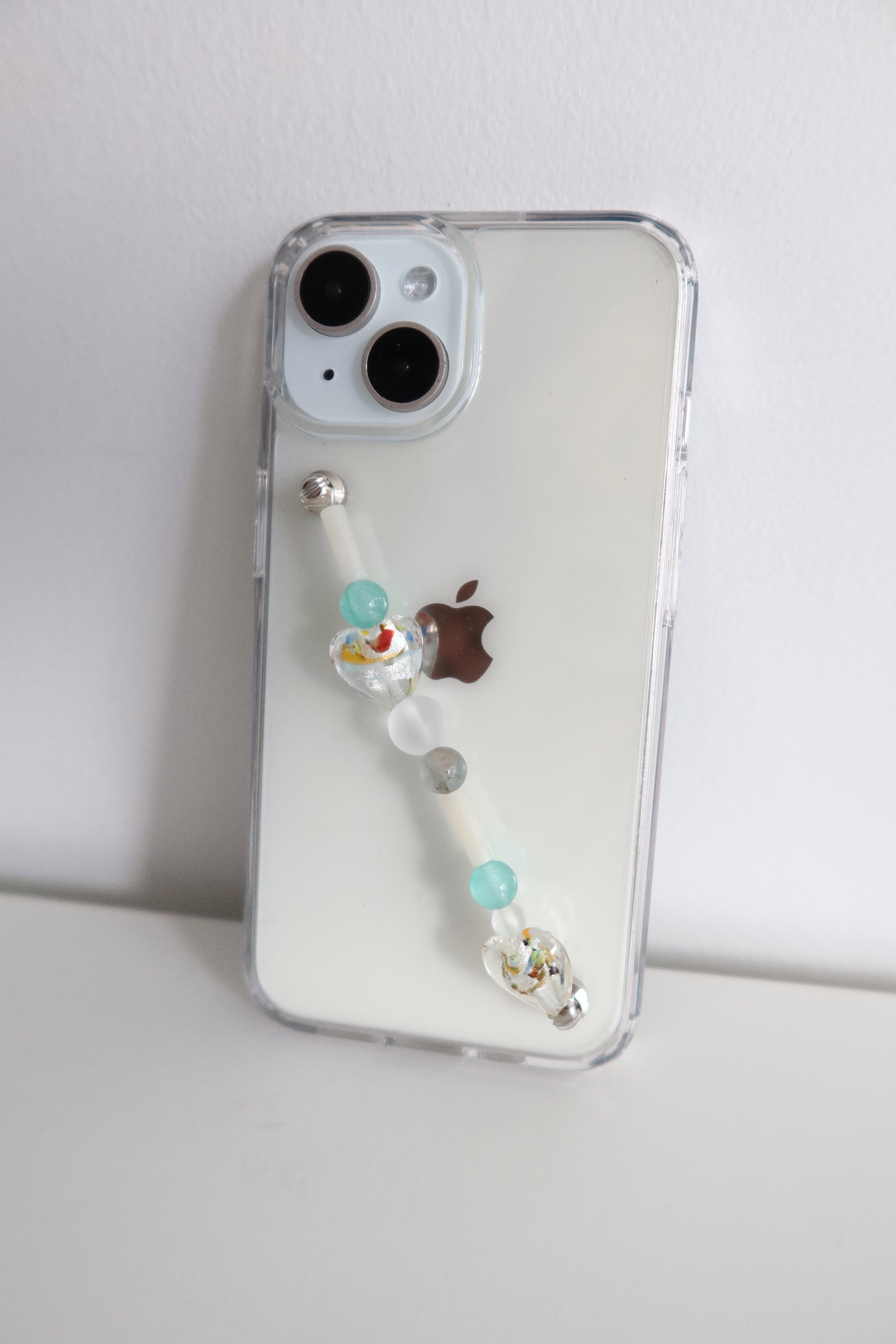 Sheer heart strap case