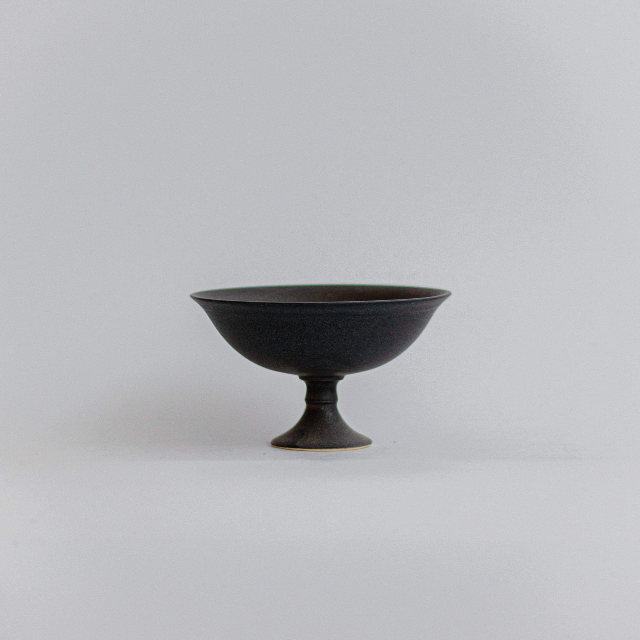 club B| Goblet bowl