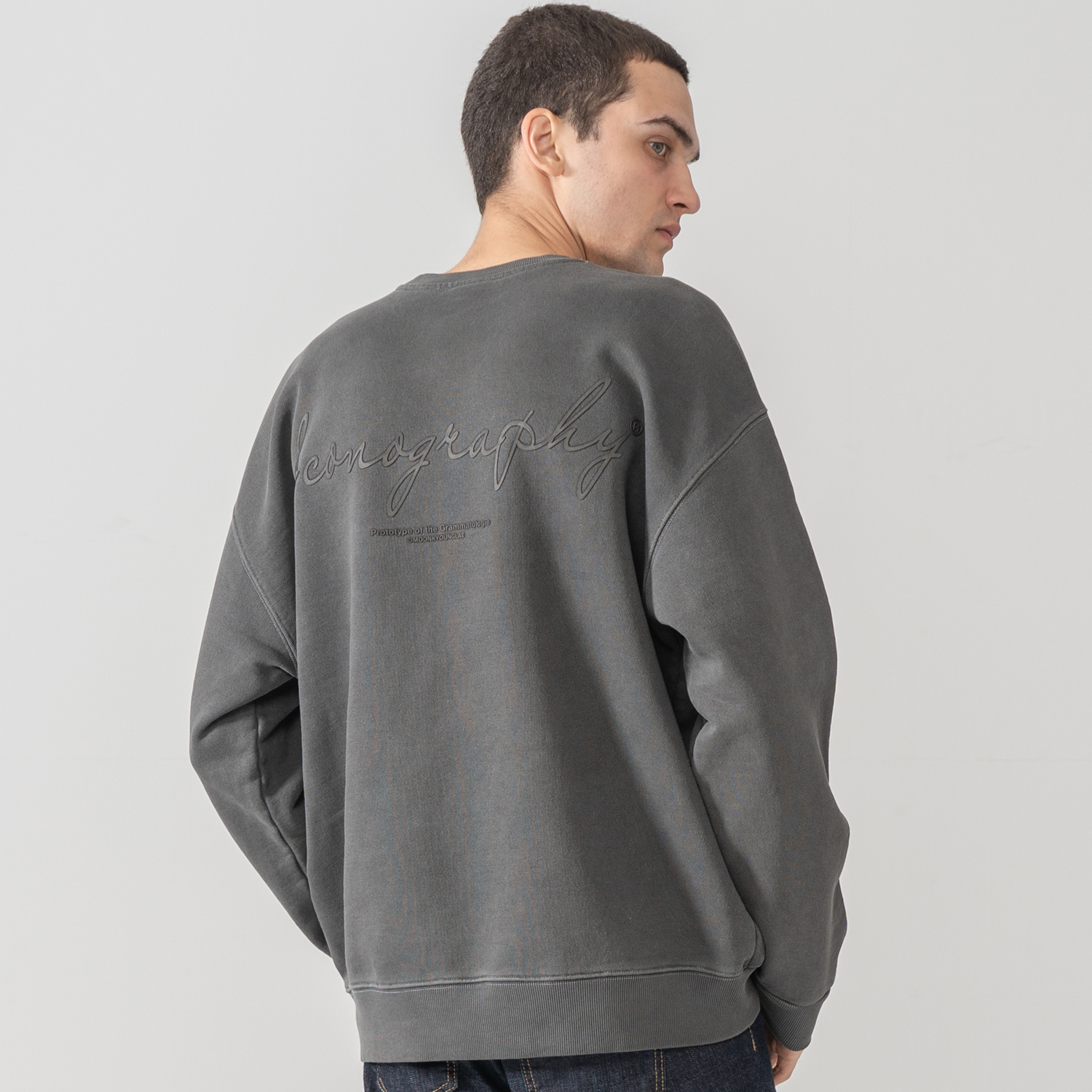 PIGMENT HEAVY COTTON EMBLEM VOLUME PRINT BK