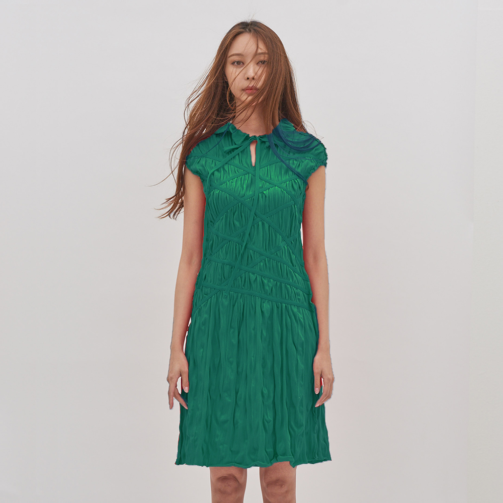 Tie me up Dress EMGN
