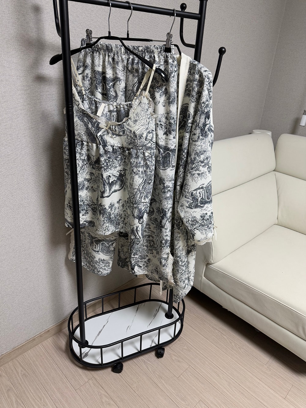 쥬도르3pc (2color)