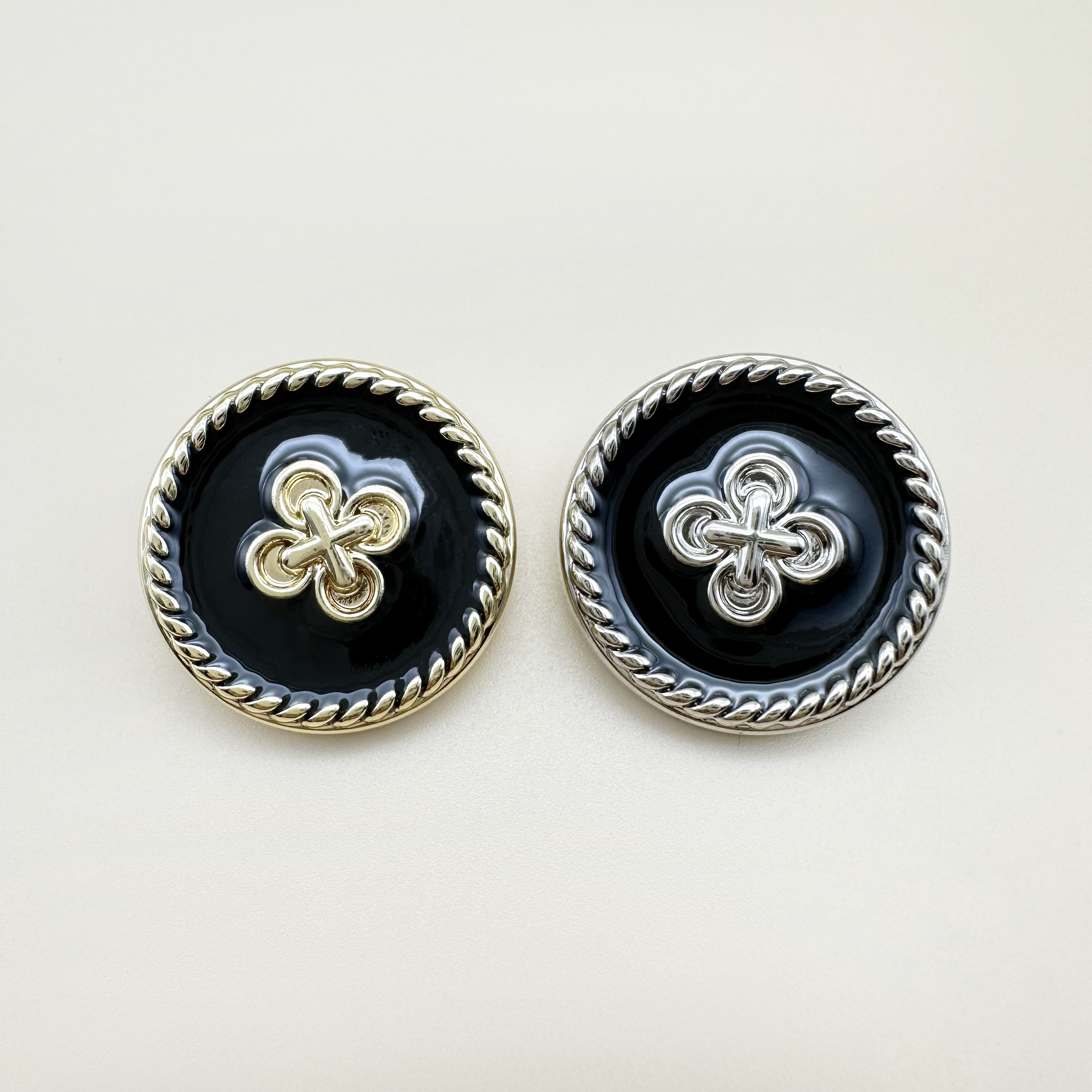 꼬임 메탈 원형 금속 단추 15mm,20mm,23mm