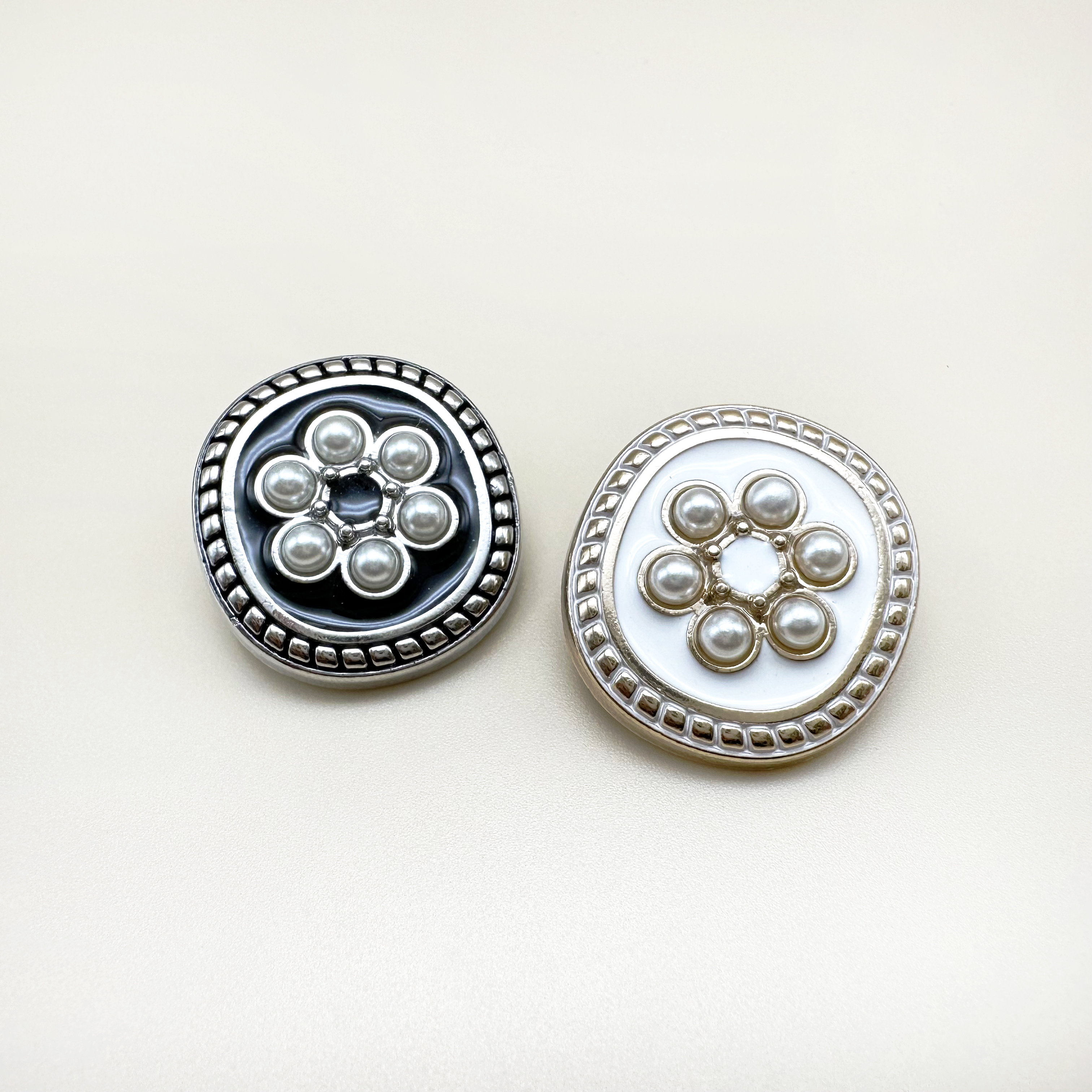 빈티지 진주 꽃 원형 메탈 금속 단추 18mm,23mm,25mm