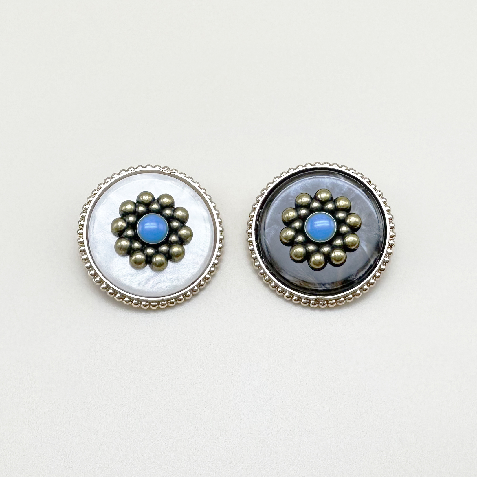 빈티지 원형 금속단추 16mm, 23mm, 25mm