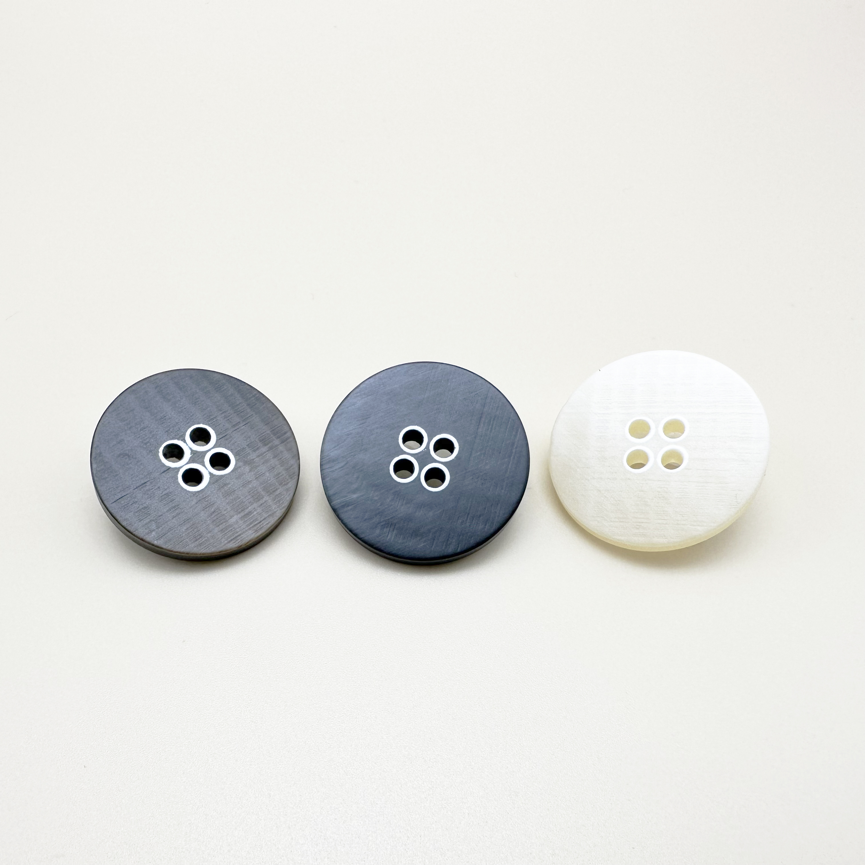 4구 원형 레진 큰 단추 15mm,18mm,23mm,25mm,27mm
