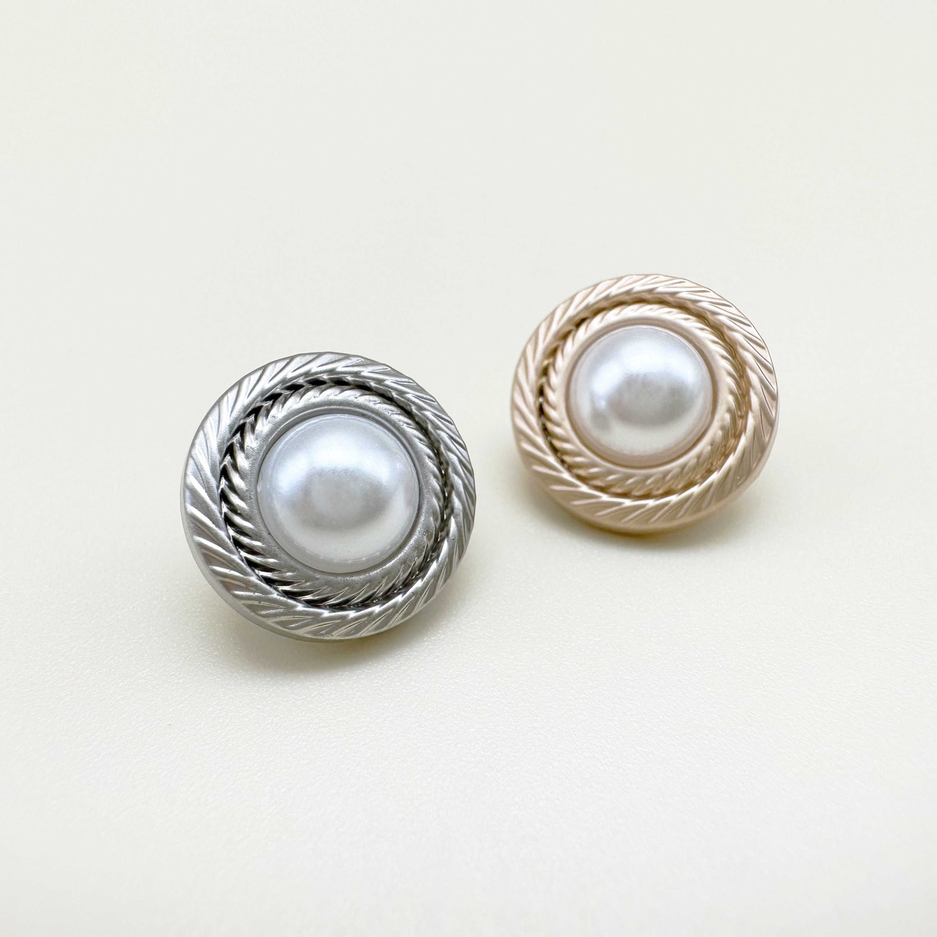 원형 진주 금속 단추 11mm