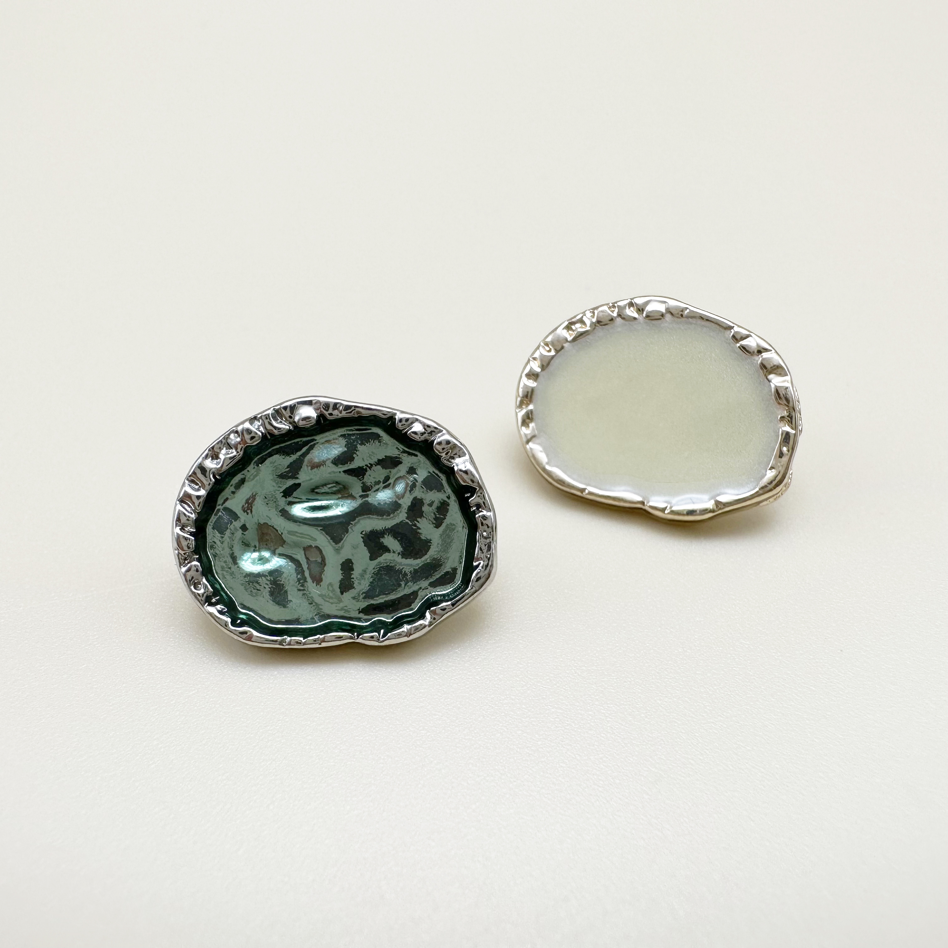 불규칙 금속단추 15mm