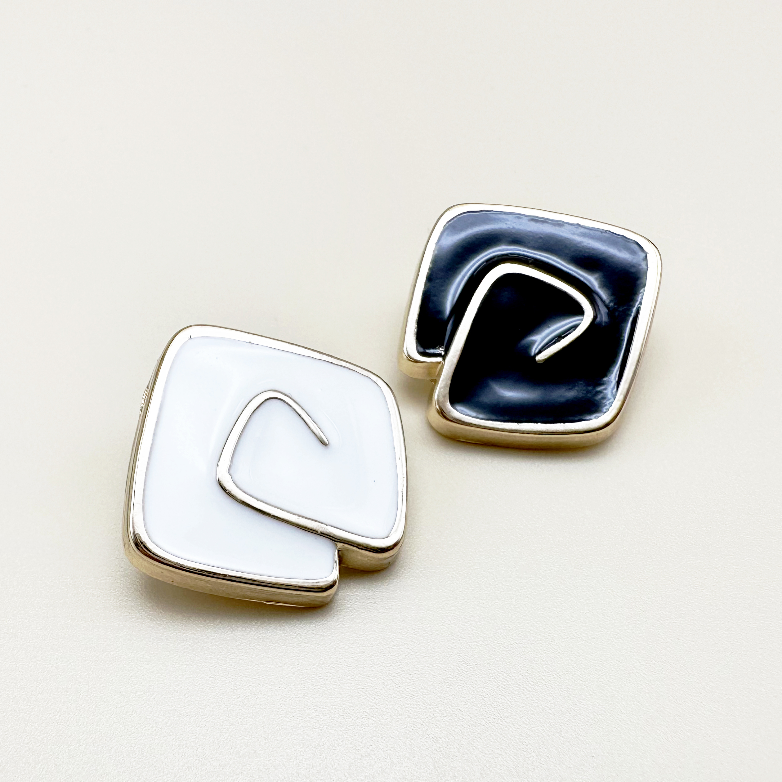 꽃모양 불규칙 금속단추 15mm, 17mm, 20mm, 22mm