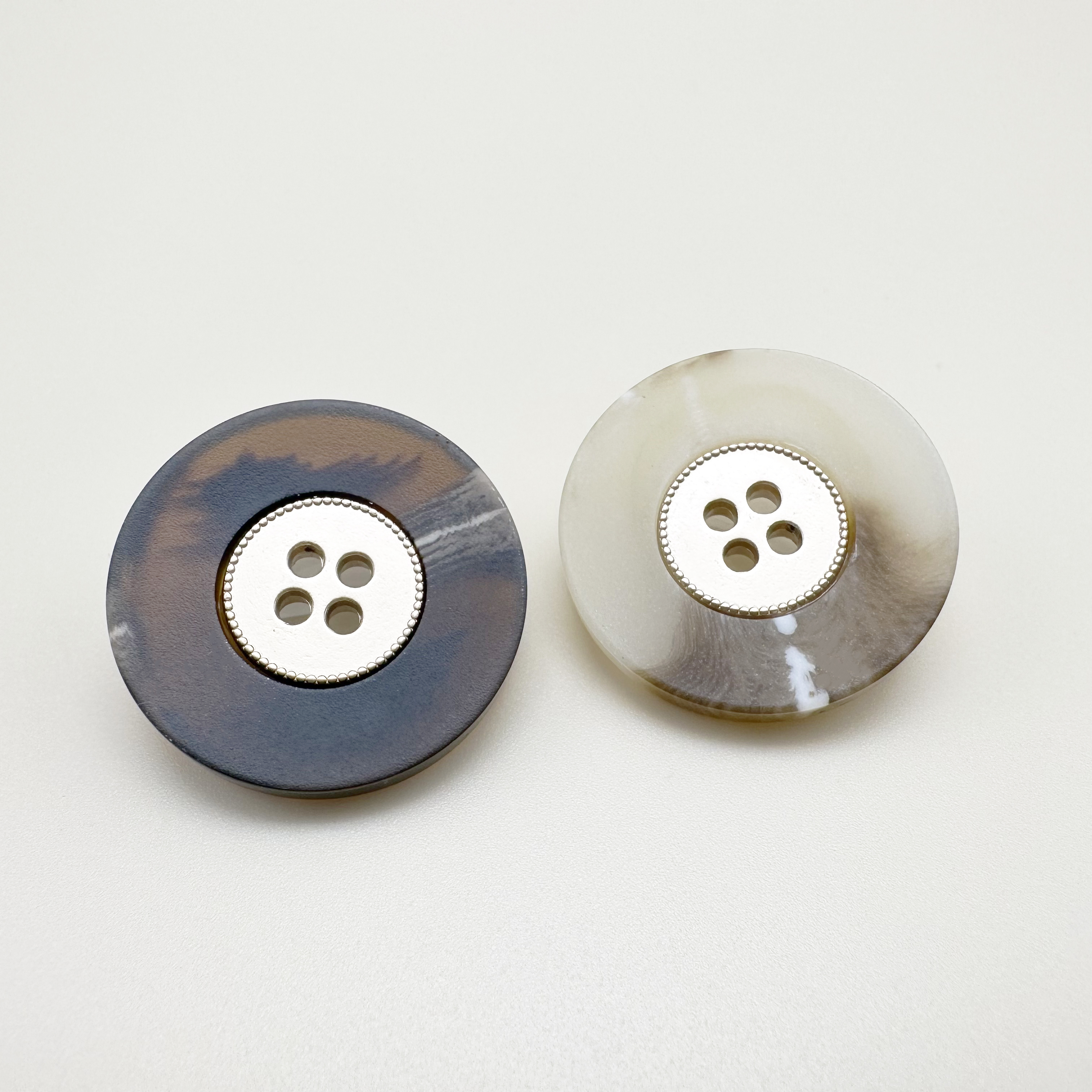 4구 레진 무늬 무광 금속단추 18mm, 23mm, 25mm