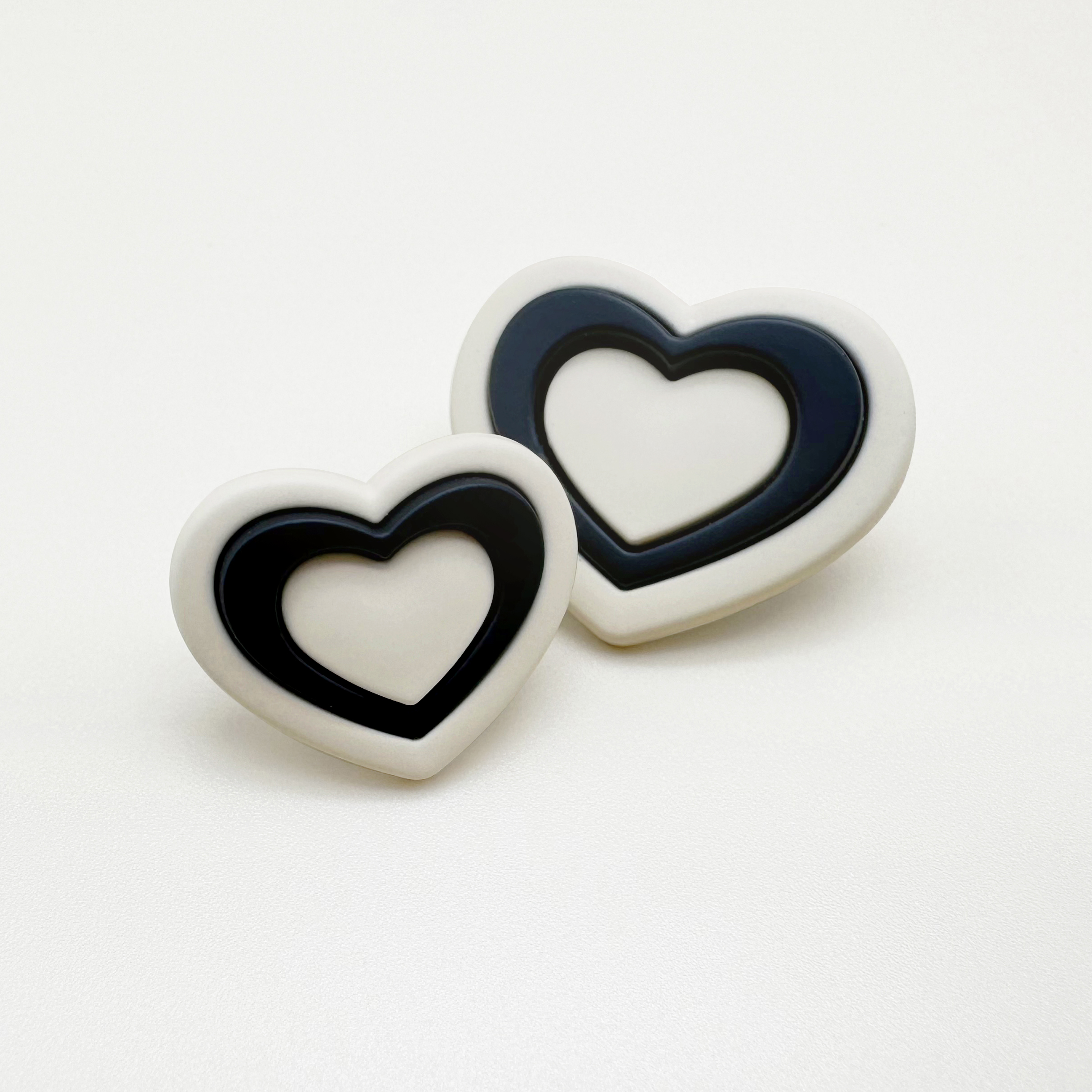 무광 하트 배색 금속 단추 18mm,20mm,23mm