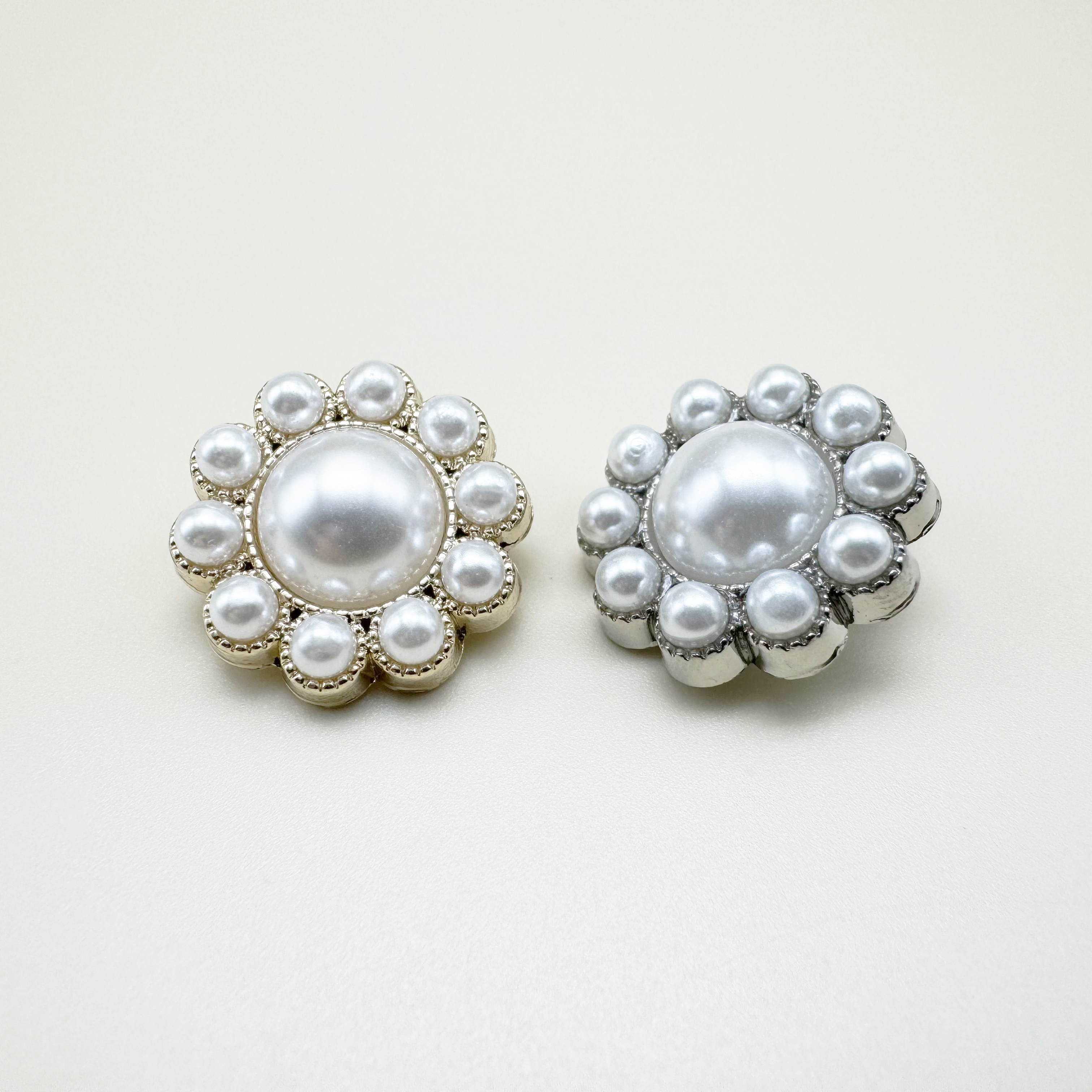 진주 꽃모양 금속 단추 17mm,20mm