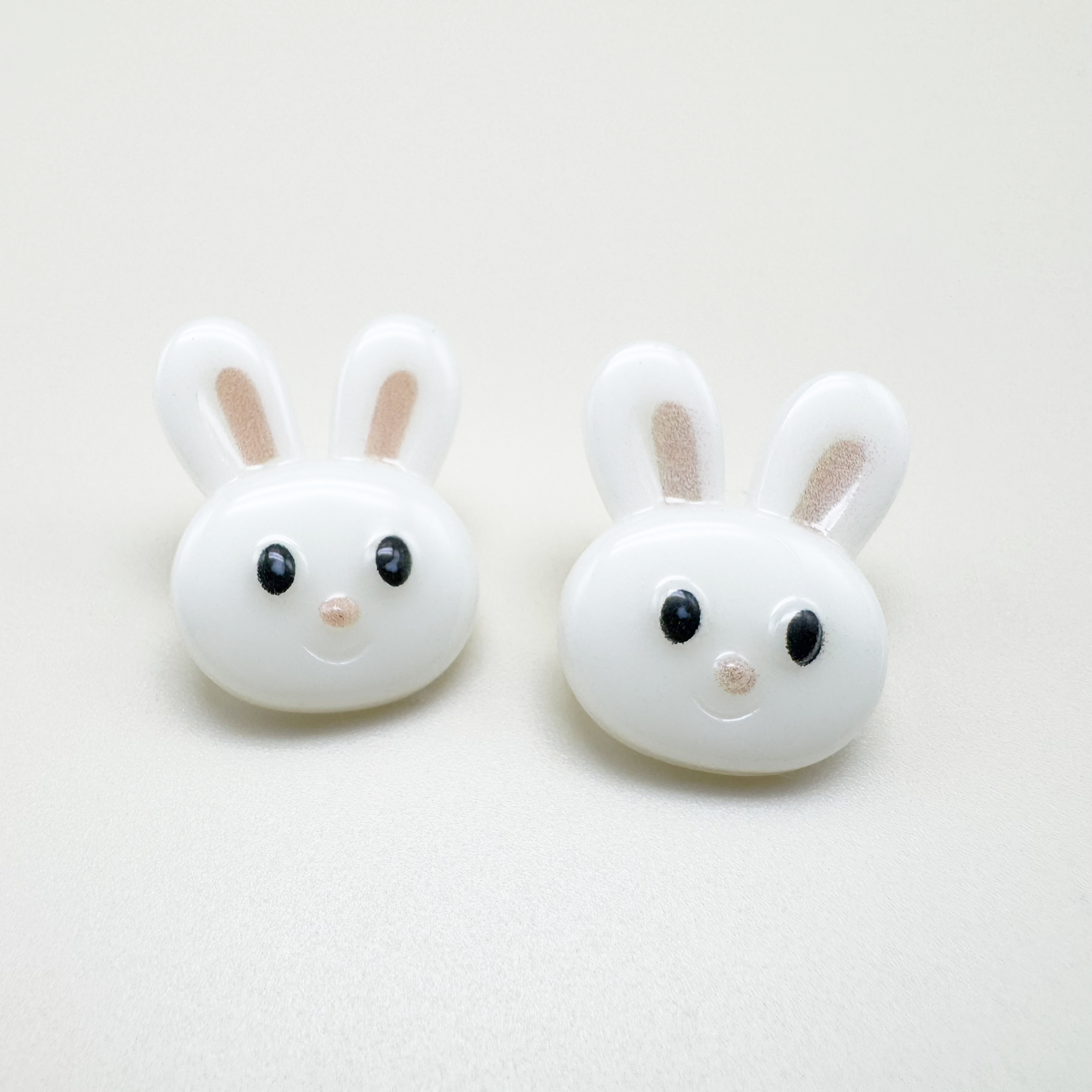 귀욤 토끼 레진단추 22mm
