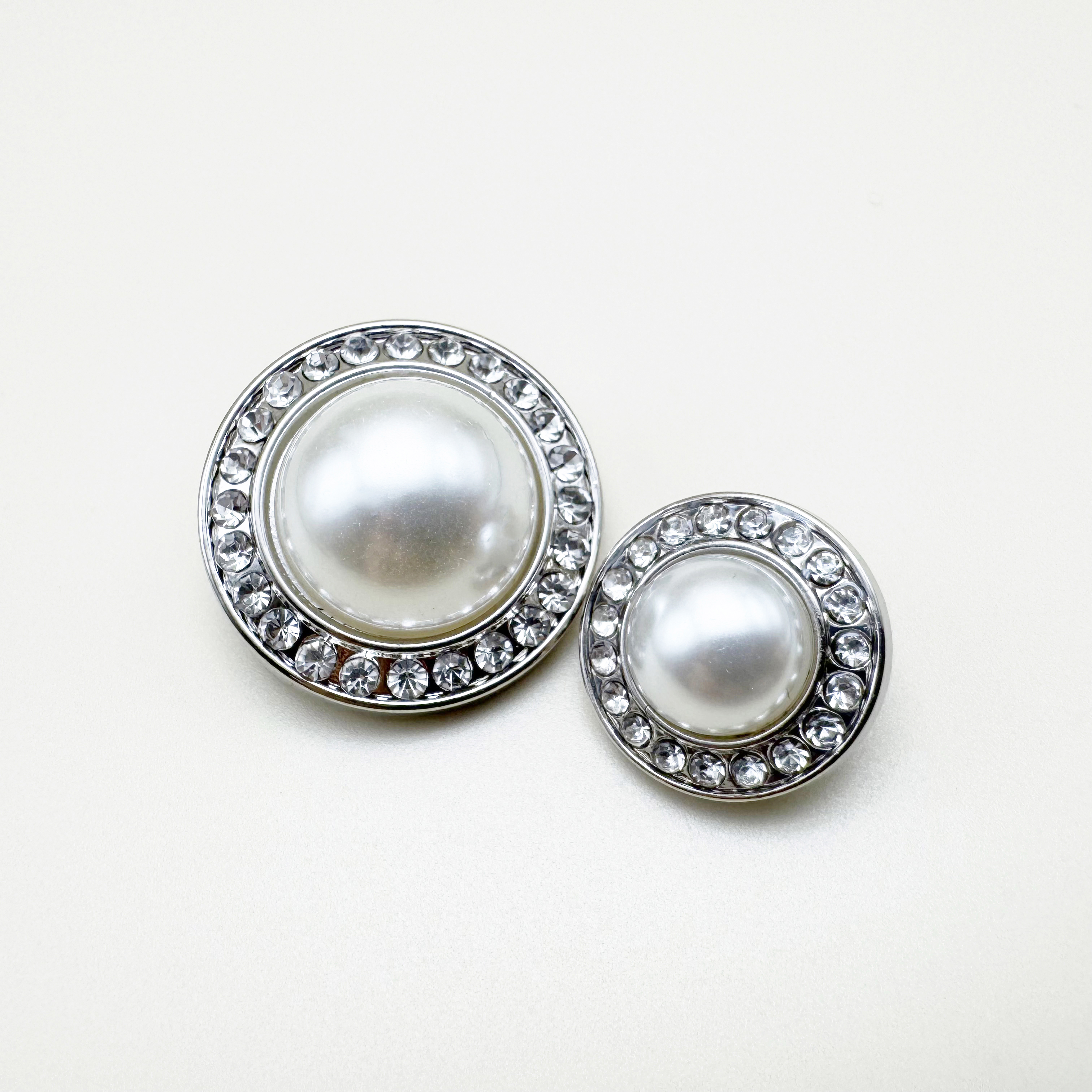 아담 진주 큐빅 원형 트위트 금속단추 18mm,21mm,25mm