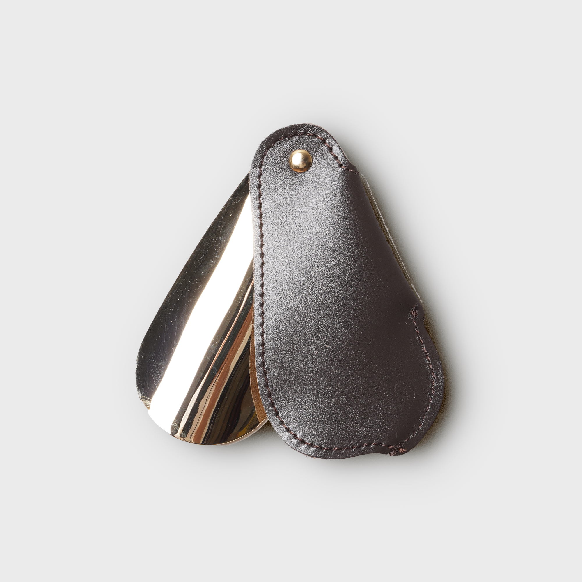 Utile 4 - Travel - Dark Brown