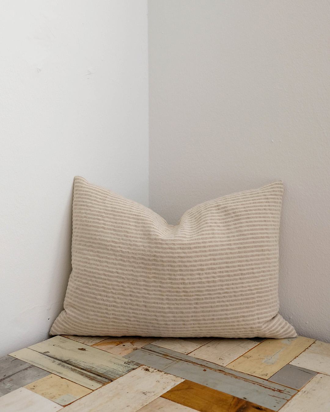 Basic Cushion BE #01