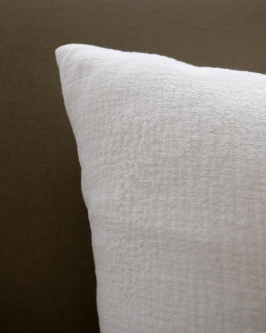 Basic Cushion WH #03