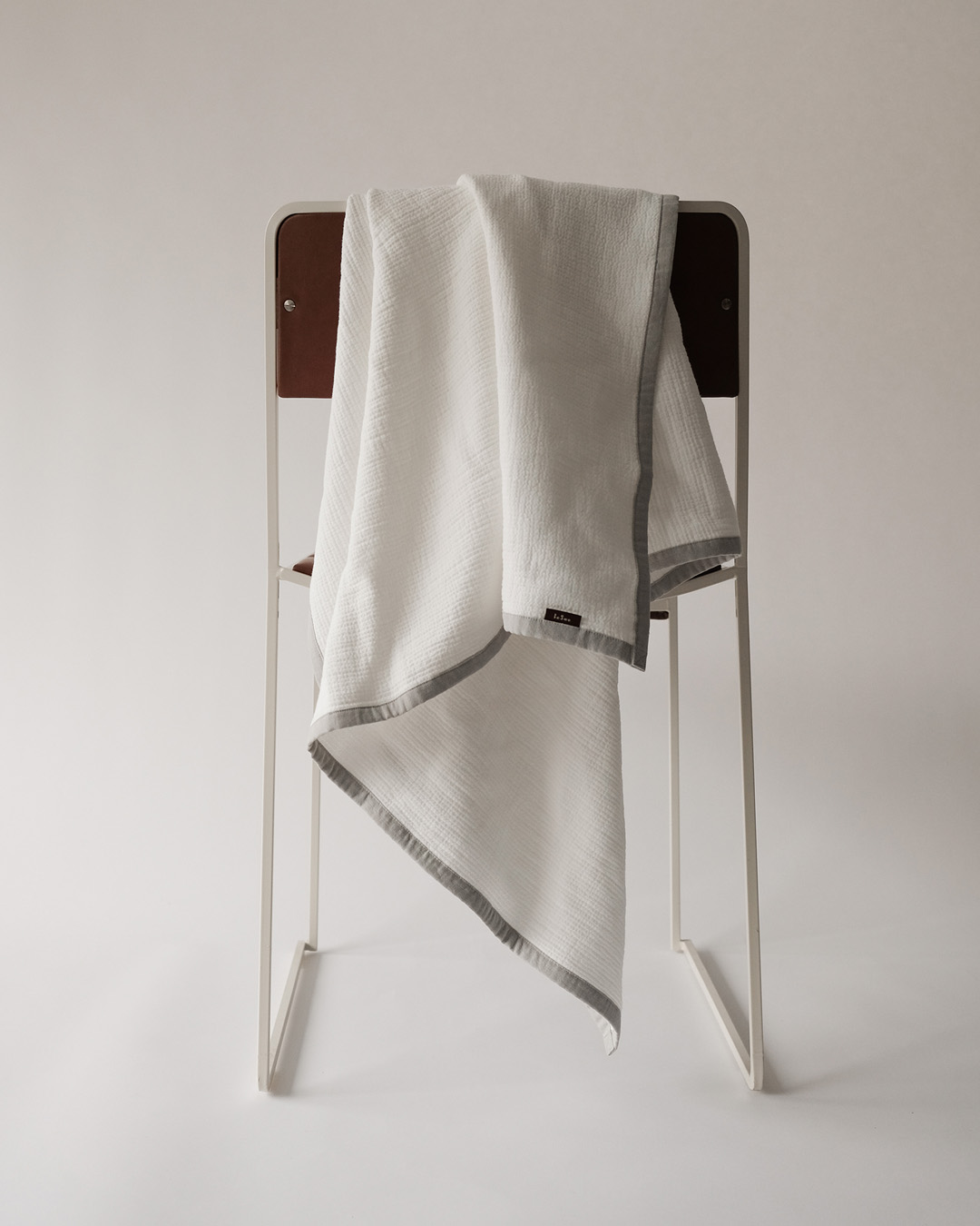 Blanket white