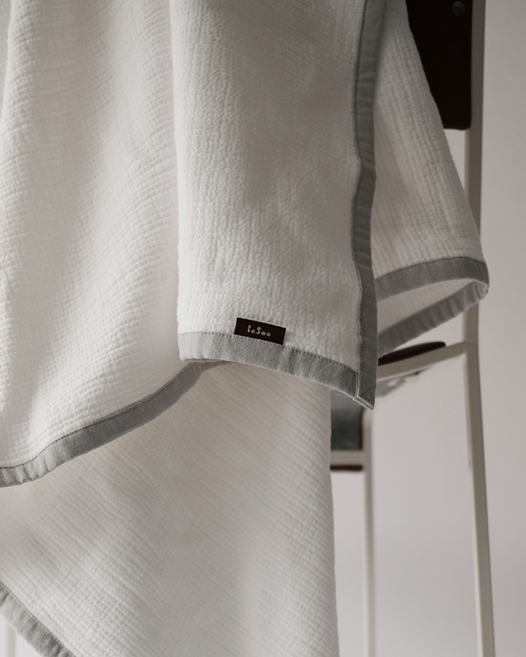 Blanket white